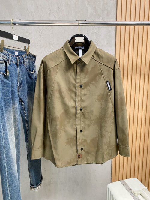 Balenciaga 25SS Button-Front Shirt Jacket - Versatile & Stylish 1 Balenciaga 25SS Button-Front Shirt Jacket - Versatile & Stylish