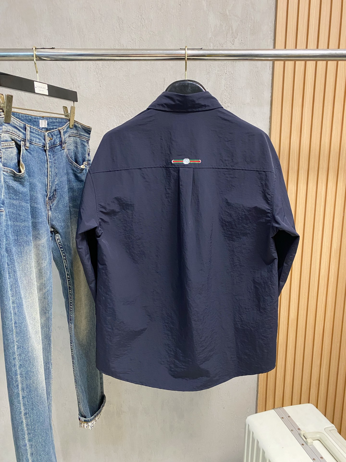 P古驰25ss秋冬【新品】专柜最新品衬衫外套，复古气息促进时尚质感.采用正面纽扣设计 传统衣领 传统胸前