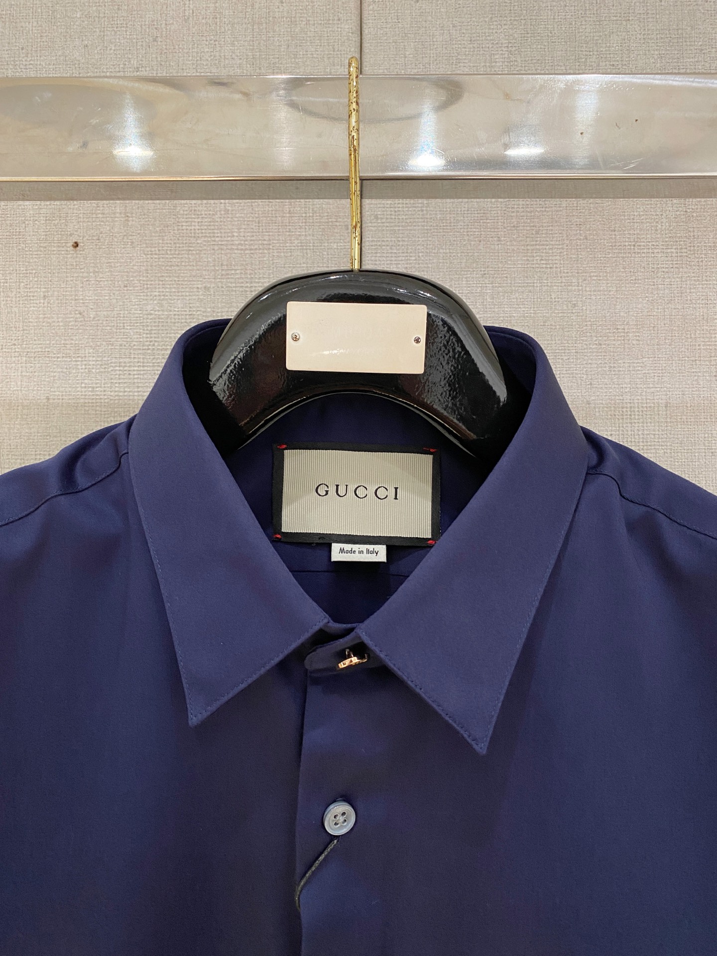 🌾退换🔥 强势上新，新款不断！！！新款衬衫，高级面料高级做工，顶级品质！！！S一XXLS穿125左右m穿