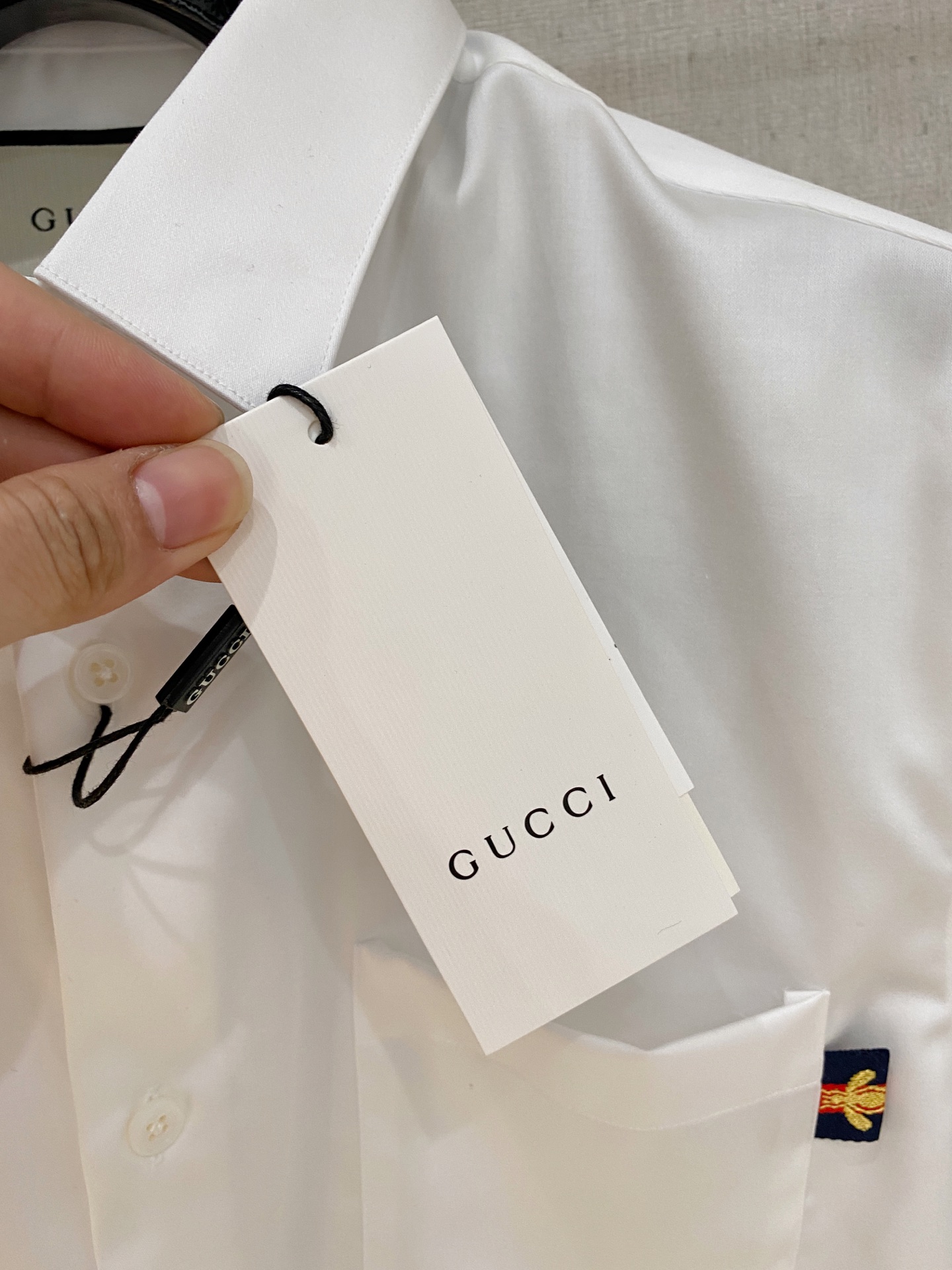 🌾退换🔥 强势上新，新款不断！！！新款衬衫，高级面料高级做工，顶级品质！！！S一XXLS穿125左右m穿