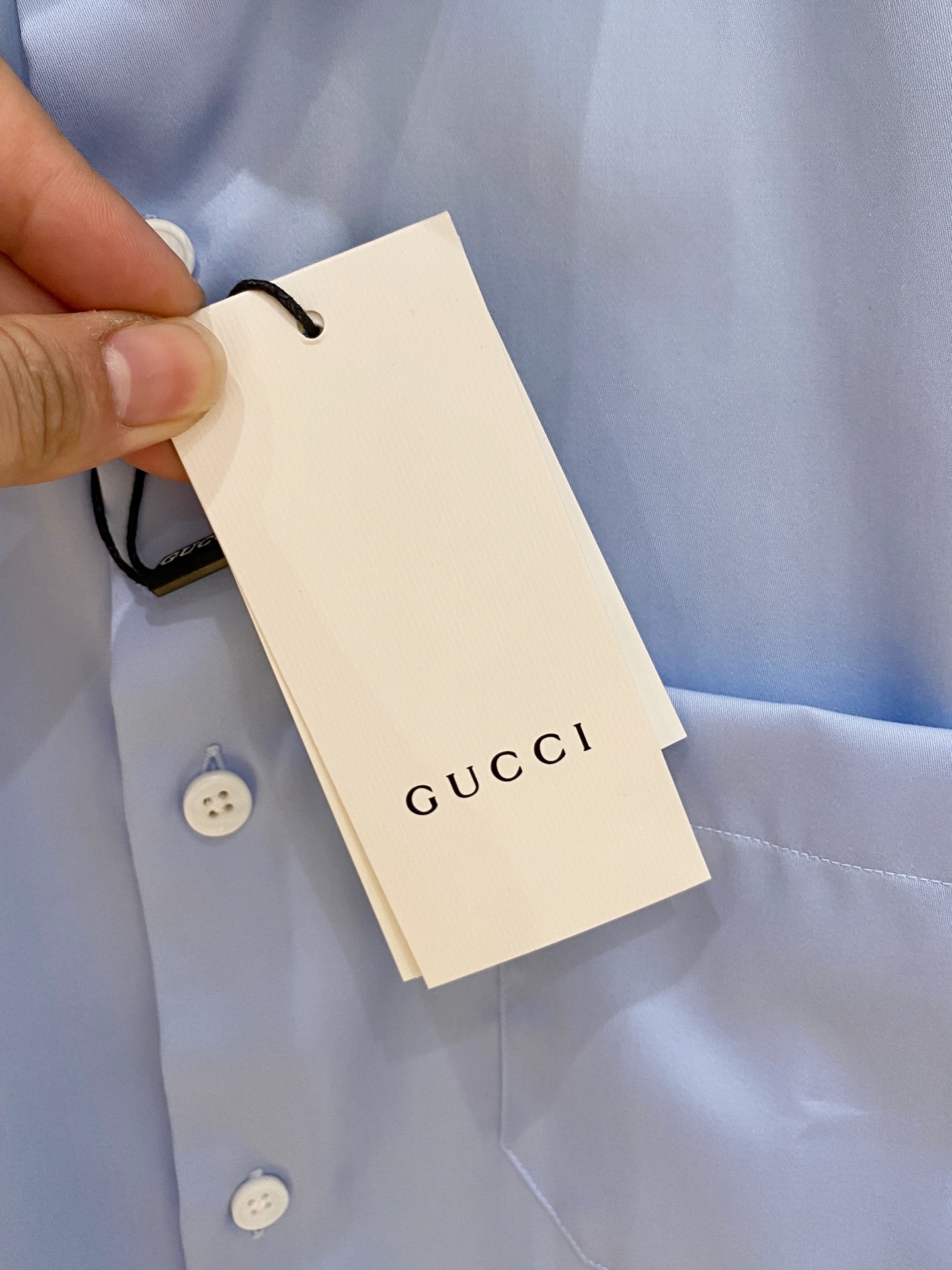 🌾退换🔥 强势上新，新款不断！！！新款衬衫，高级面料高级做工，顶级品质！！！S一XXLS穿125左右m穿