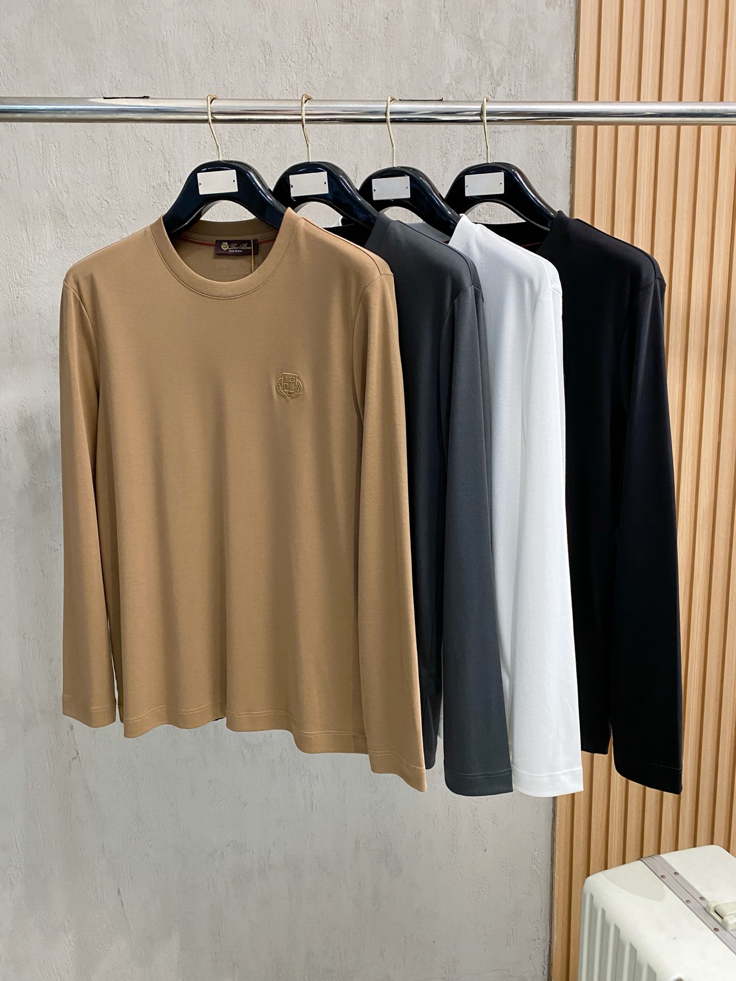 新款来袭 lP🆕 独家专供新款原单男士圆领 长袖高端定制 高版本 时尚百搭爆款⚠️⚠️✨✨原版进口纯棉面