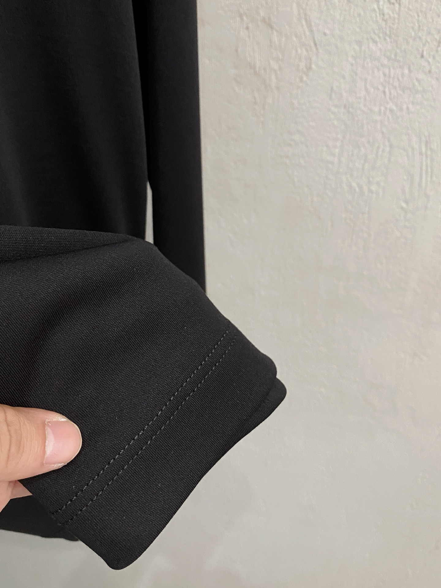 新款来袭 lP🆕 独家专供新款原单男士圆领 长袖高端定制 高版本 时尚百搭爆款⚠️⚠️✨✨原版进口纯棉面