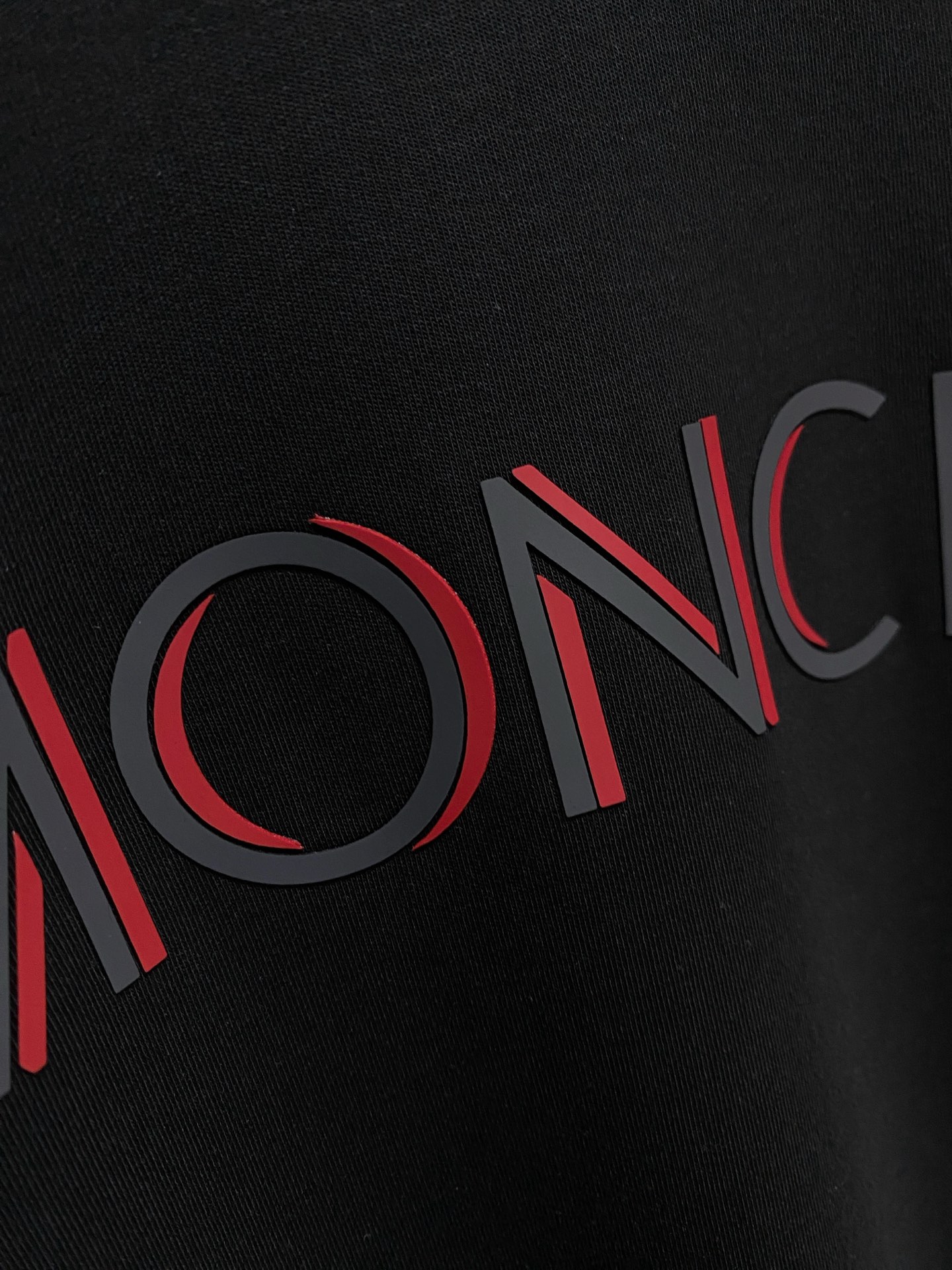 P蒙口25ss秋季【新品】新款贸易订单圆领长袖打底衫长袖T恤网红款！上身舒适透气，不僵硬，整体有着丰富的