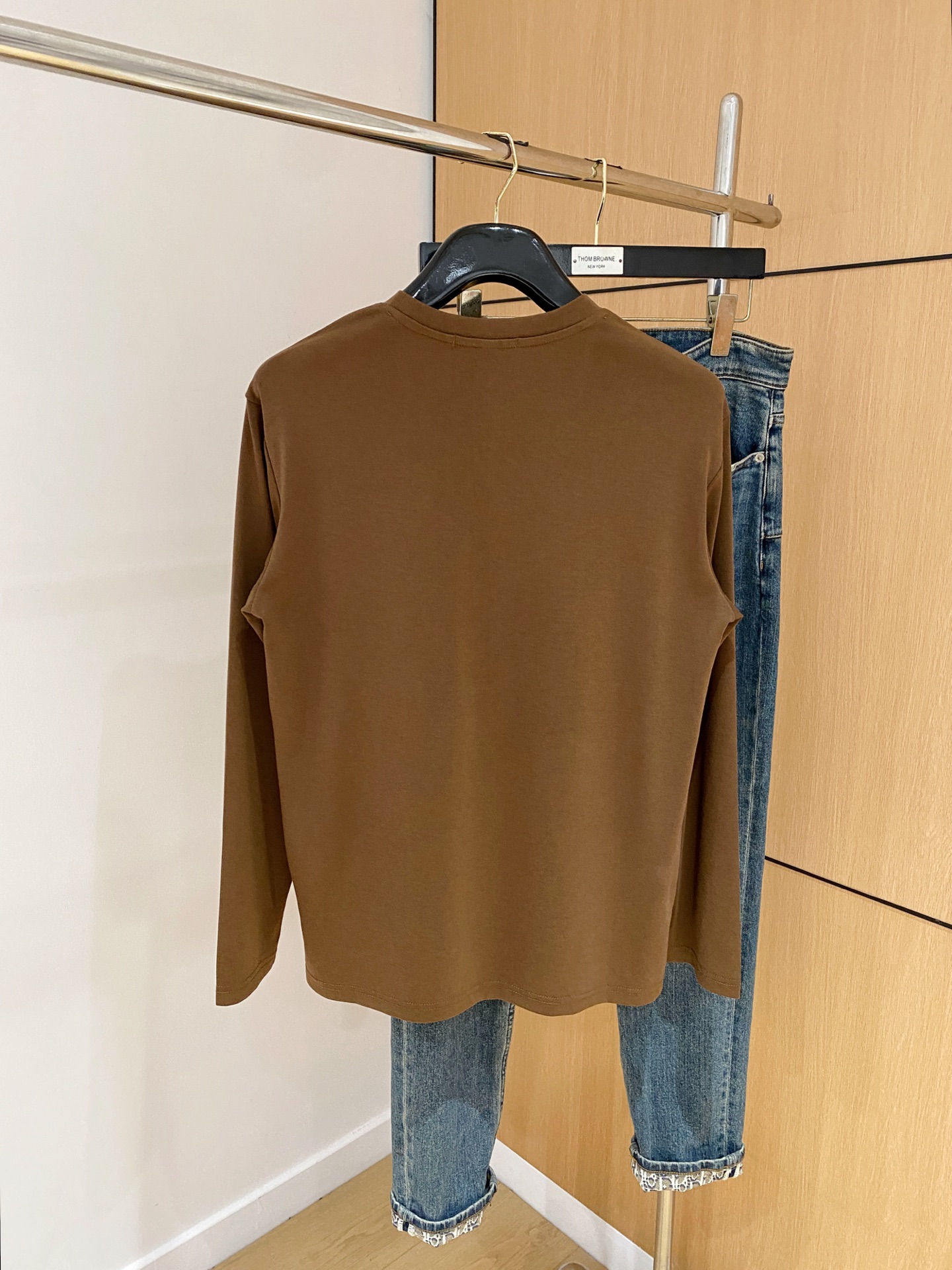 P鳄鱼🐊25ss秋季【新品】新款贸易订单圆领长袖打底衫长袖T恤网红款！上身舒适透气，不僵硬，整体有着丰富