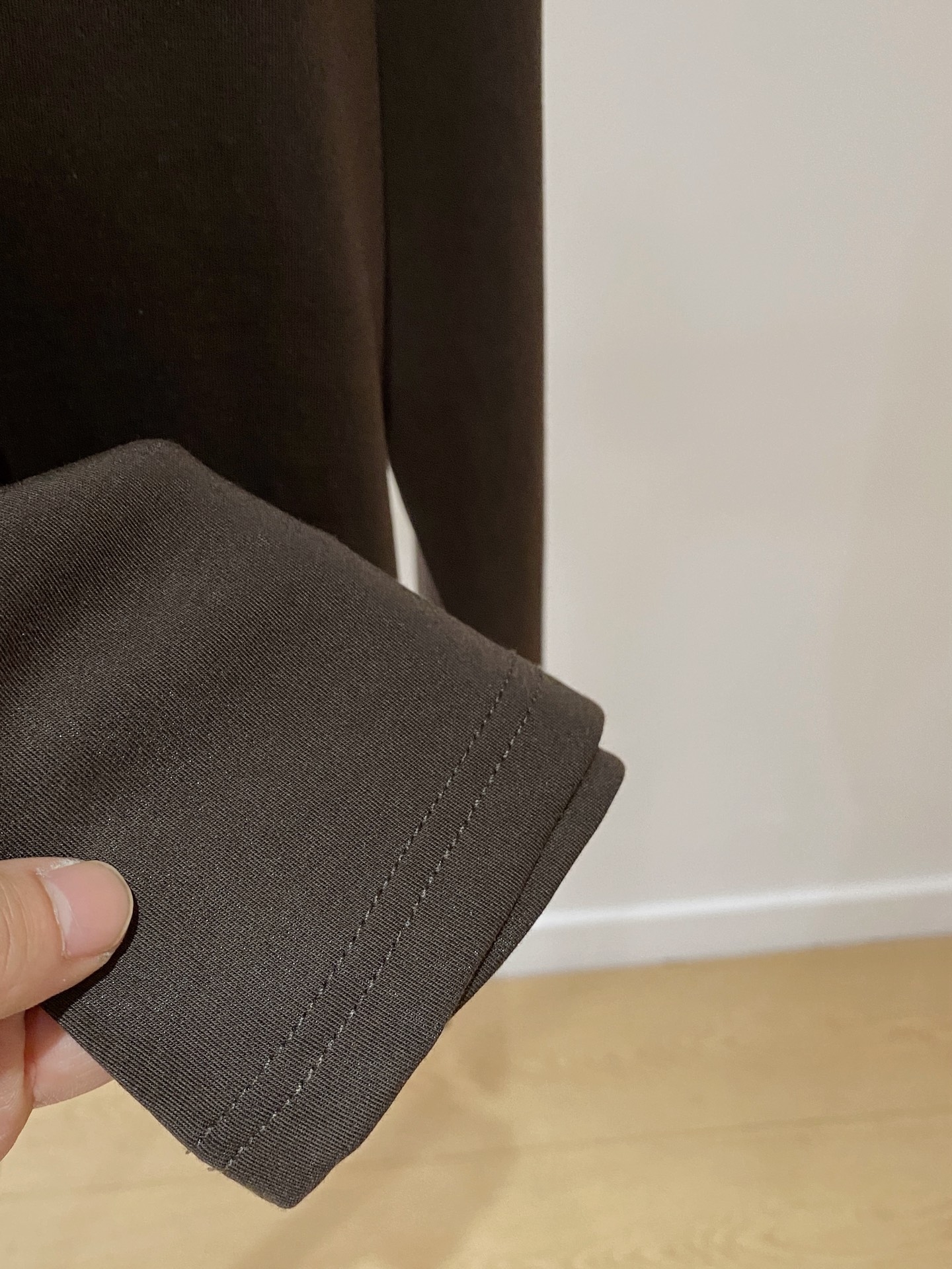 P杜嘉班纳25ss秋季【新品】新款贸易订单圆领长袖打底衫长袖T恤网红款！上身舒适透气，不僵硬，整体有着丰