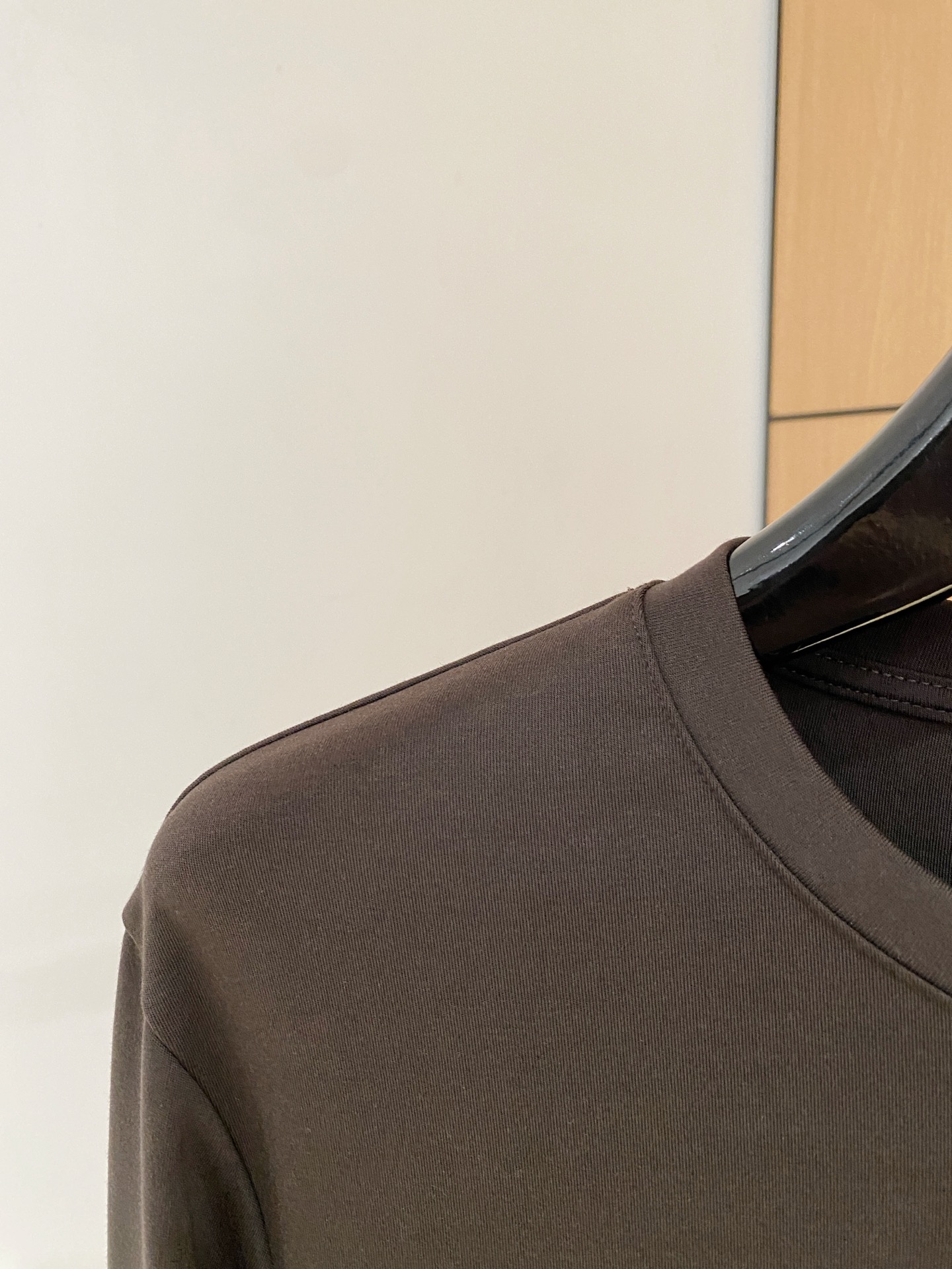 P杜嘉班纳25ss秋季【新品】新款贸易订单圆领长袖打底衫长袖T恤网红款！上身舒适透气，不僵硬，整体有着丰