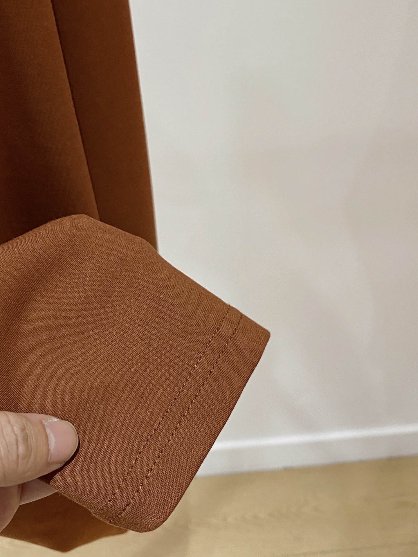 P鳄鱼🐊25ss秋季【新品】新款贸易订单圆领长袖打底衫长袖T恤网红款！上身舒适透气，不僵硬，整体有着丰富