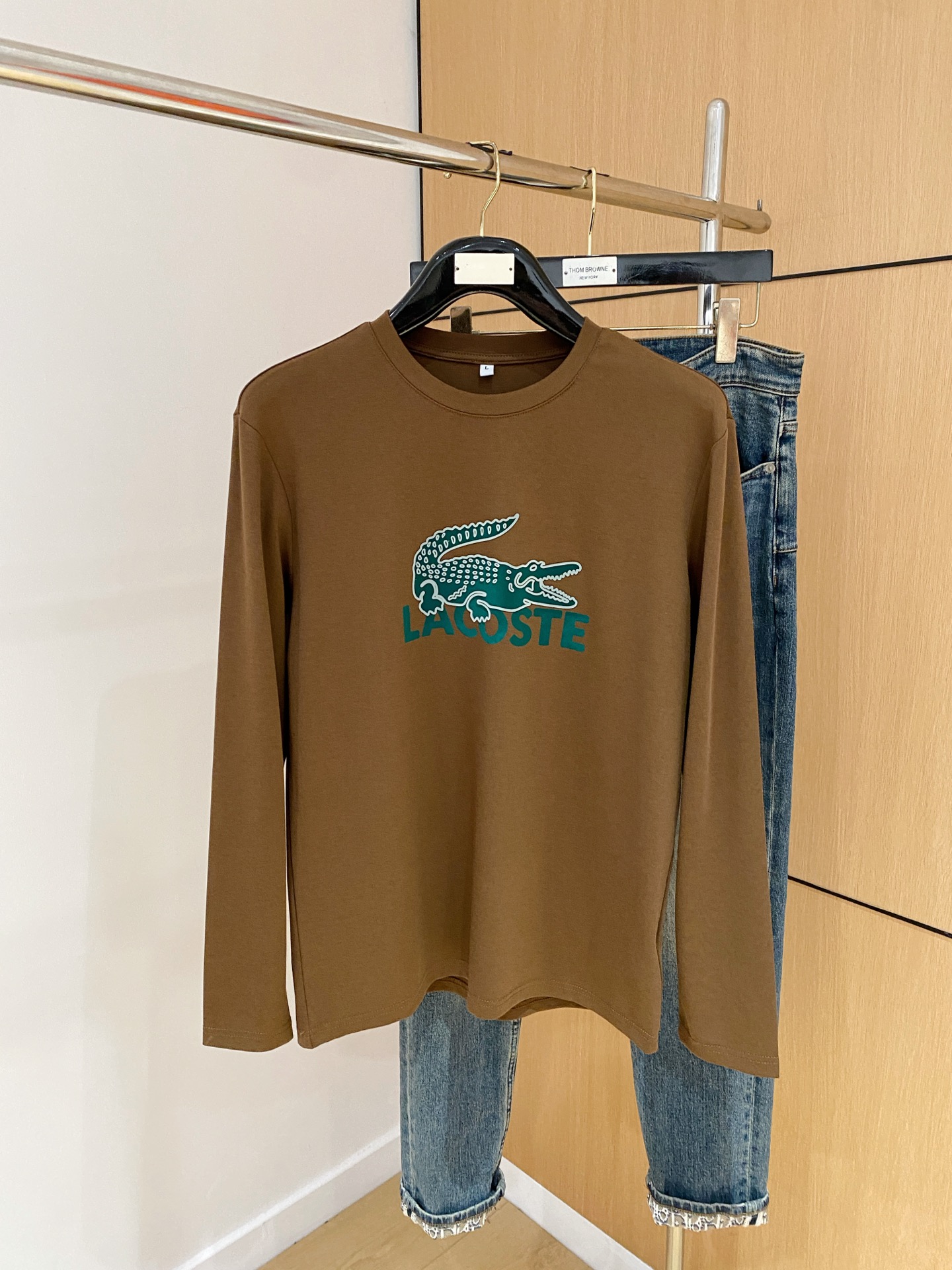 P鳄鱼🐊25ss秋季【新品】新款贸易订单圆领长袖打底衫长袖T恤网红款！上身舒适透气，不僵硬，整体有着丰富