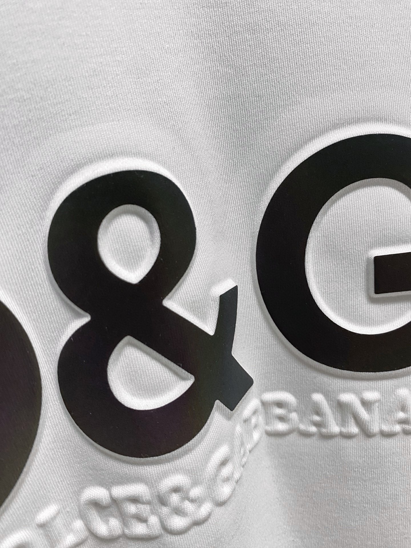 P杜嘉班纳25ss秋季【新品】新款贸易订单圆领长袖打底衫长袖T恤网红款！上身舒适透气，不僵硬，整体有着丰