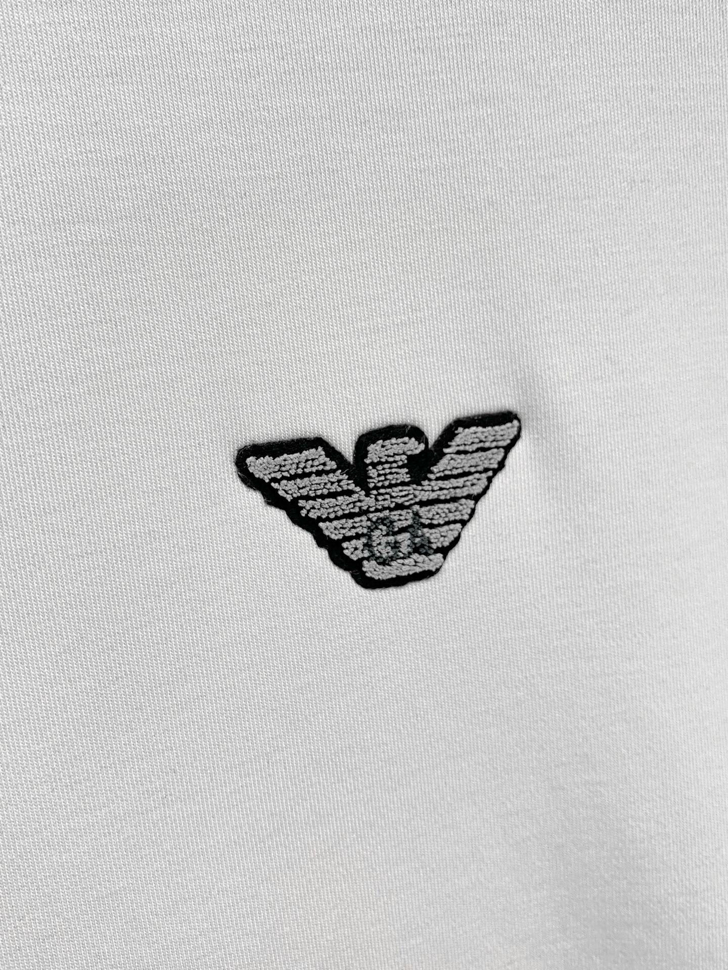 P阿玛尼25ss秋季【新品】新款贸易订单圆领长袖打底衫长袖T恤网红款！上身舒适透气，不僵硬，整体有着丰富