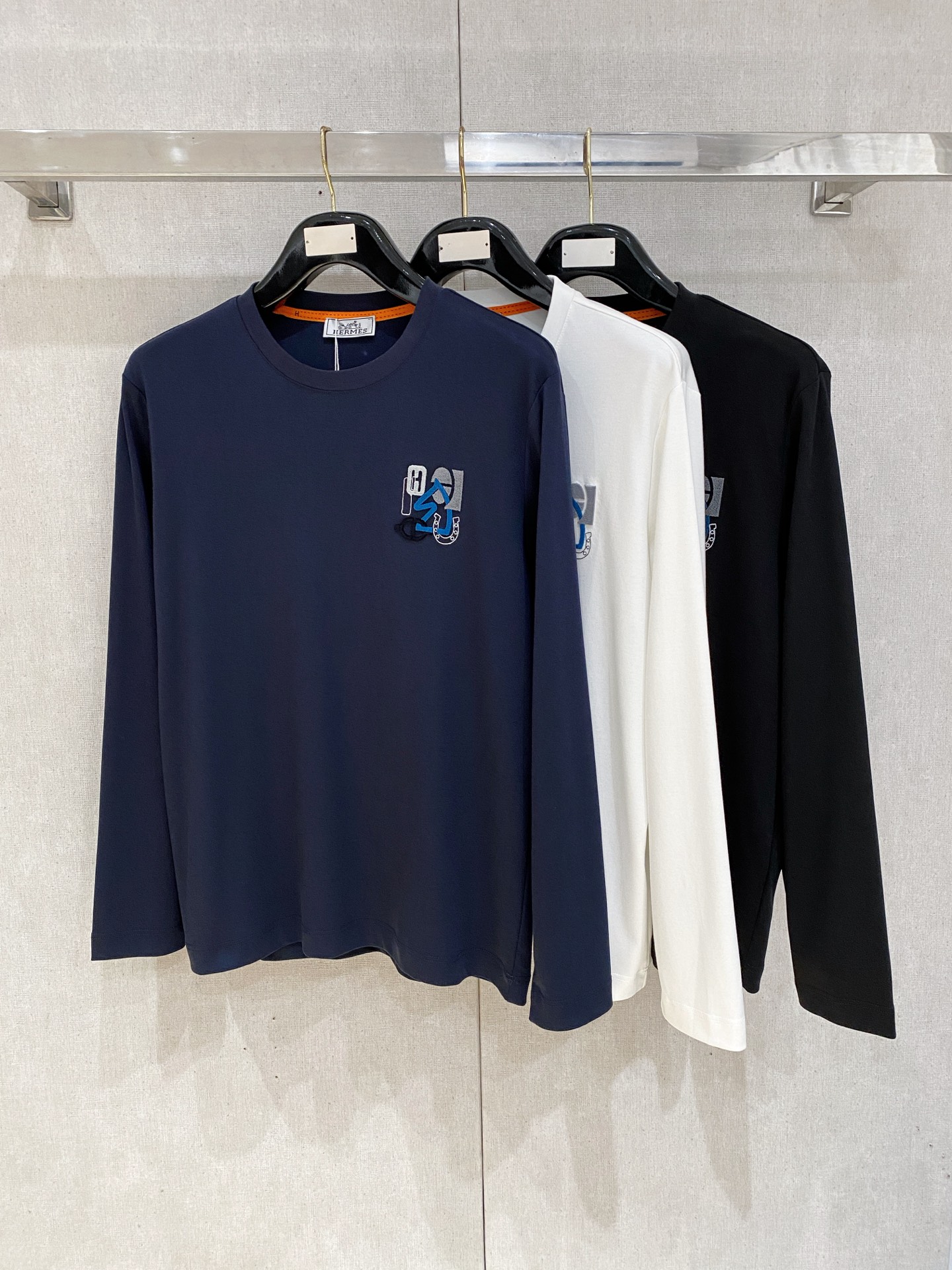 Hermes Men New Hermes New logo M-4xl — photo 9
