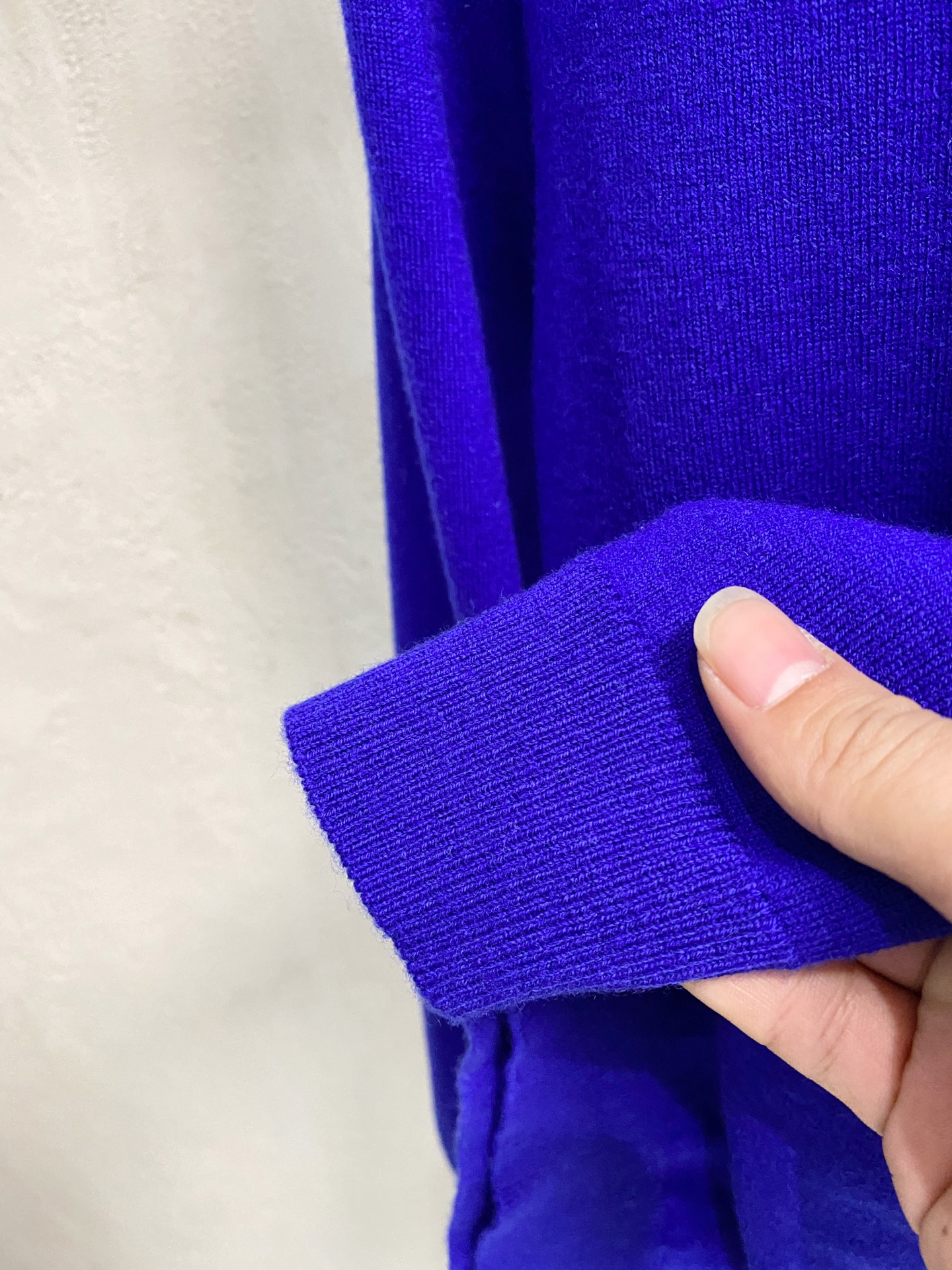 Men's Solid Color Cashmere Blend Knit Sweater: Soft, Warm, and Comfortable 8 i1758288090203 6935 0 6