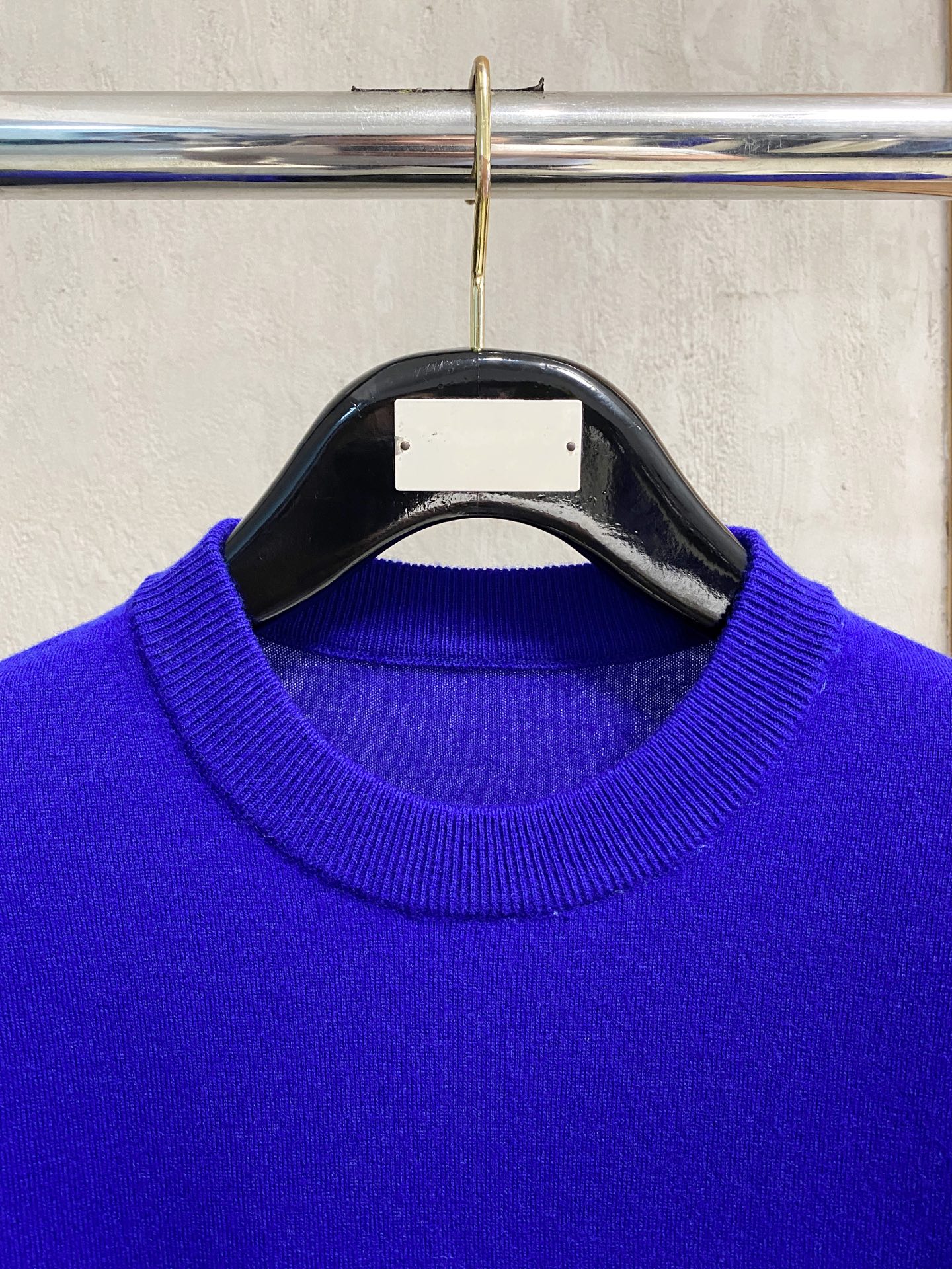 Men's Solid Color Cashmere Blend Knit Sweater: Soft, Warm, and Comfortable 3 i1758288090218 7221 0 1