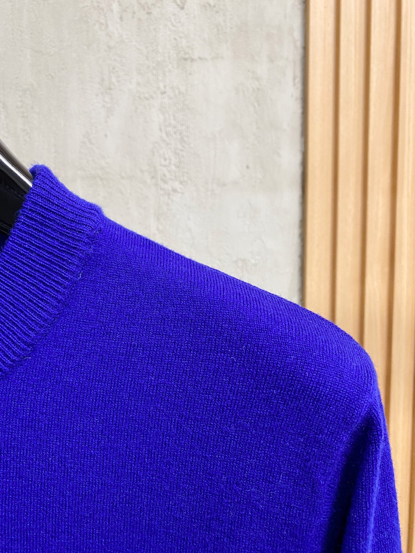 Men's Solid Color Cashmere Blend Knit Sweater: Soft, Warm, and Comfortable 4 i1758288093562 9369 0 2