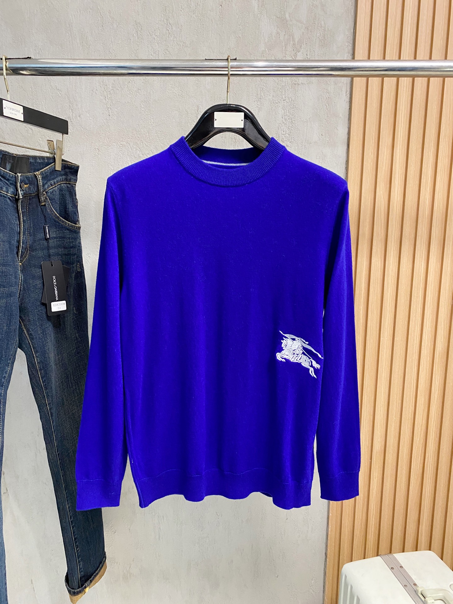 Men's Classic Fit Crew Neck Cashmere Blend Sweater 2 i1758288102317 9044 0 0