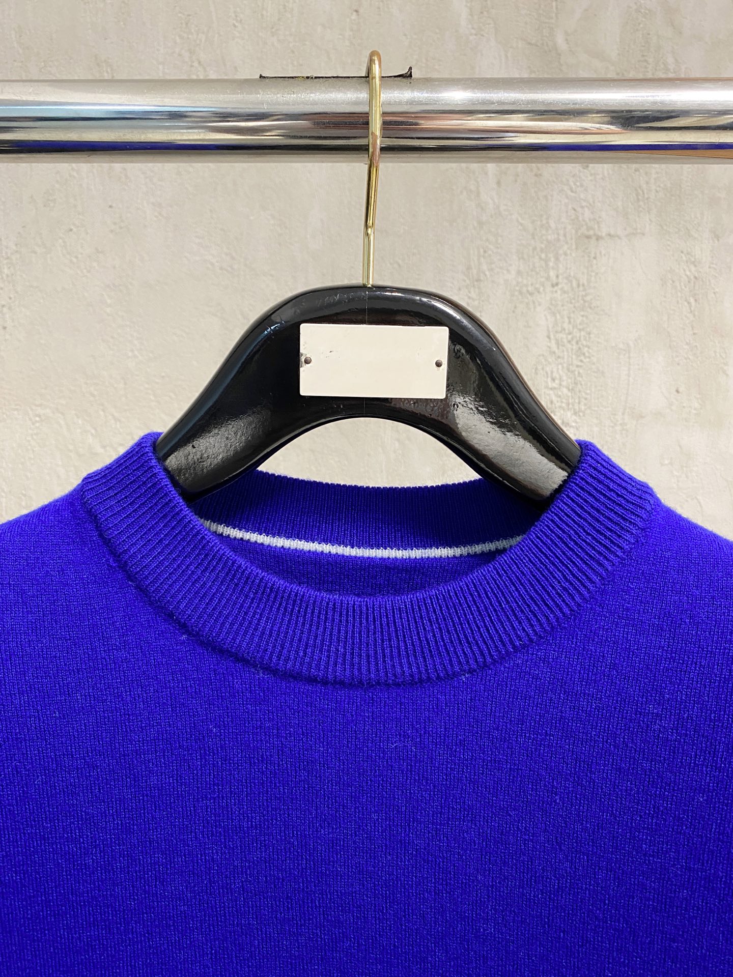 Men's Classic Fit Crew Neck Cashmere Blend Sweater 3 i1758288107754 3929 0 1