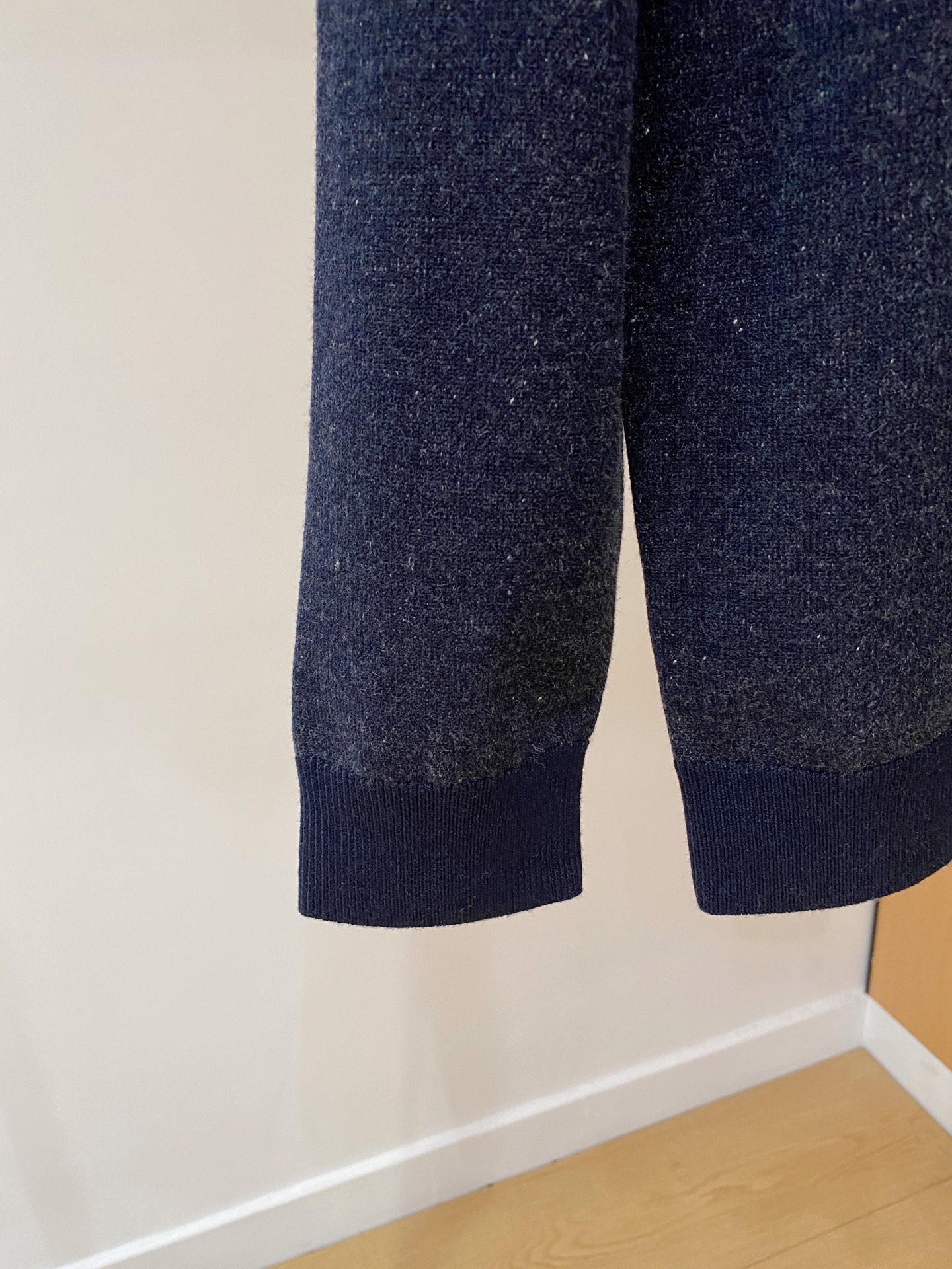 顶级品质>专柜官网同步发售！辅料全部原版定制出品，贸易公司真品订单。高级定制进口面料，以天然植物纖維提炼