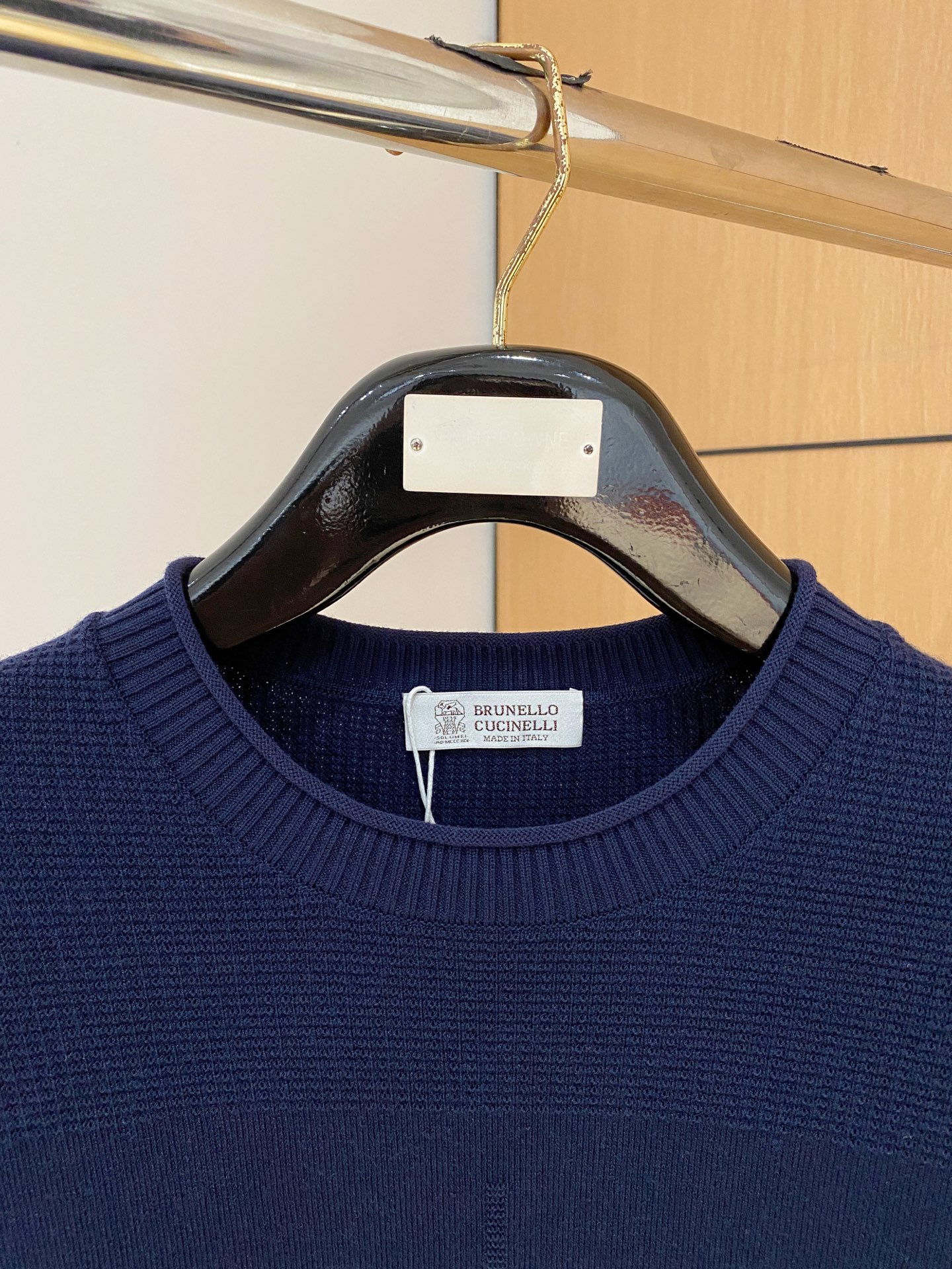 顶级品质>专柜官网同步发售！辅料全部原版定制出品，贸易公司真品订单。高级定制进口面料，以天然植物纖維提炼