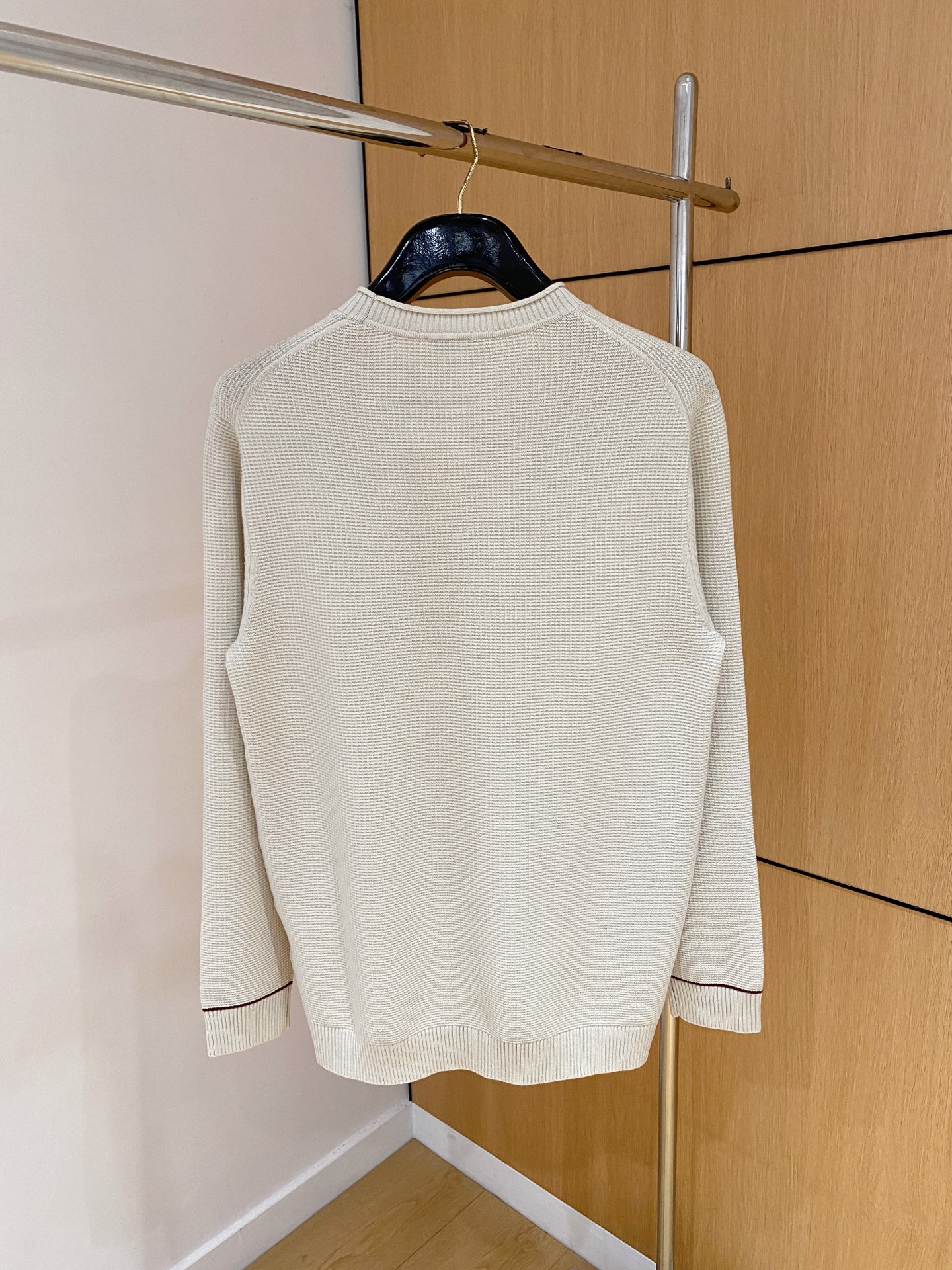 顶级品质>专柜官网同步发售！辅料全部原版定制出品，贸易公司真品订单。高级定制进口面料，以天然植物纖維提炼