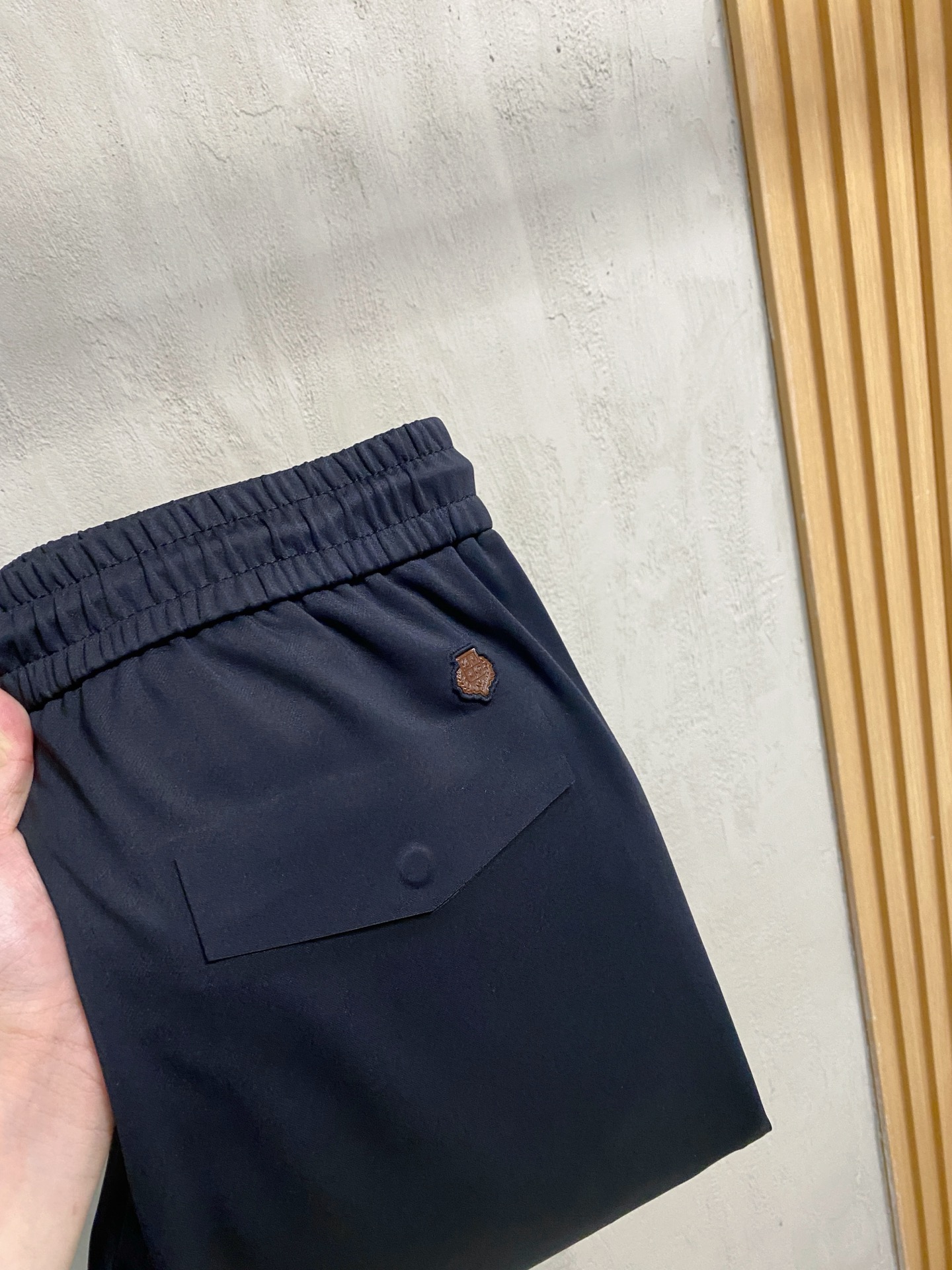 lP🆕💥独家专供新款休闲裤 高端版本！专柜定制面料 舒适度高，细节无可挑剔，品牌元素设计理念，体现高品质