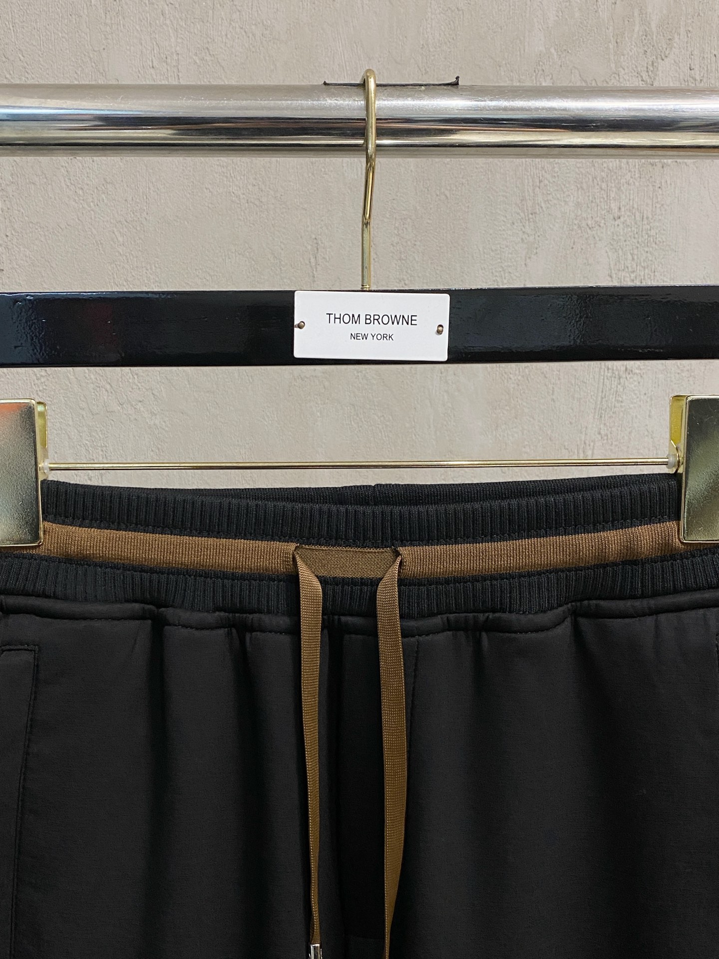 lP🆕💥独家专供新款休闲裤 高端版本！专柜定制面料 舒适度高，细节无可挑剔，品牌元素设计理念，体现高品质