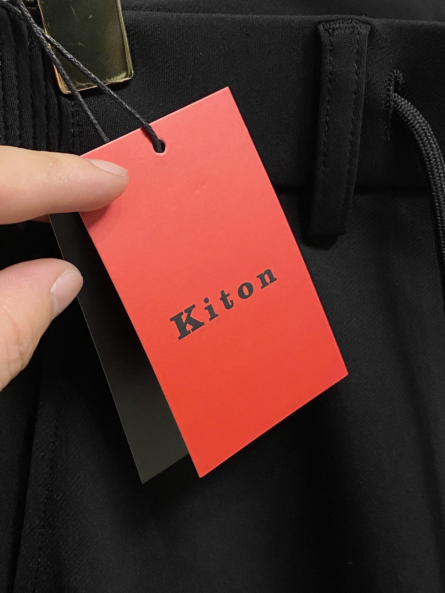 kiton💥独家专供新款休闲裤 高端版本！专柜定制面料 舒适度高，细节无可挑剔，品牌元素设计理念，体现高