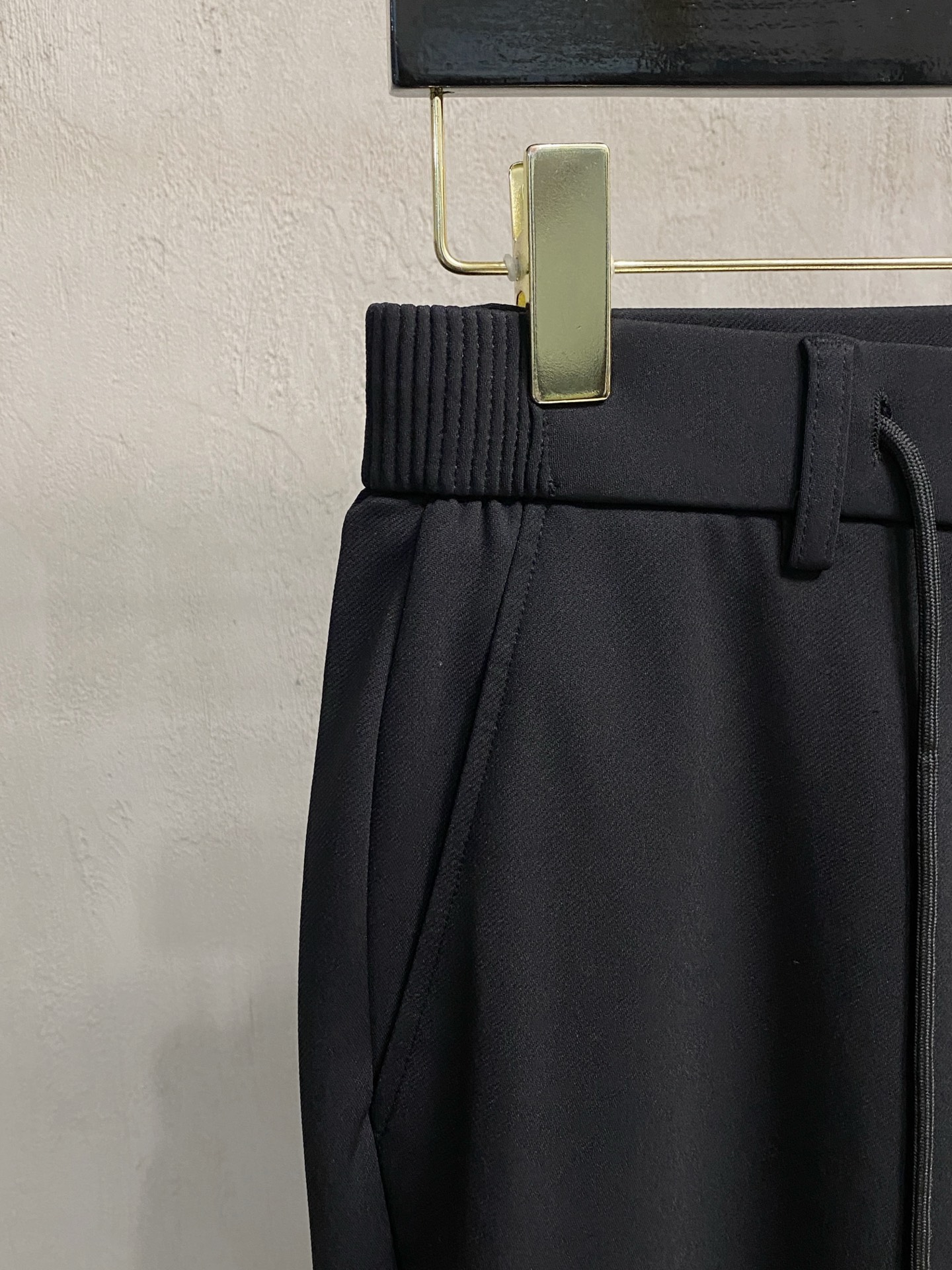 kiton💥独家专供新款休闲裤 高端版本！专柜定制面料 舒适度高，细节无可挑剔，品牌元素设计理念，体现高