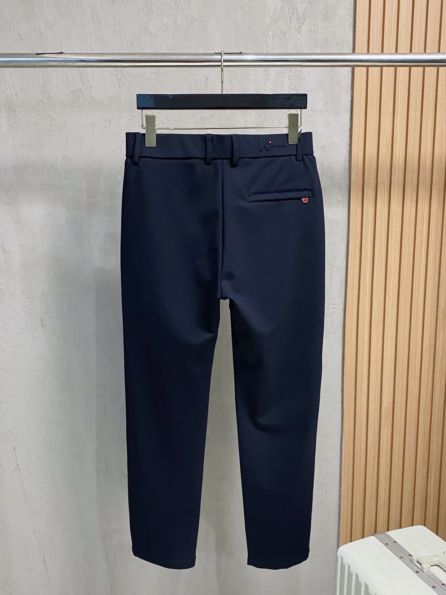 kiton💥独家专供新款休闲裤 高端版本！专柜定制面料 舒适度高，细节无可挑剔，品牌元素设计理念，体现高