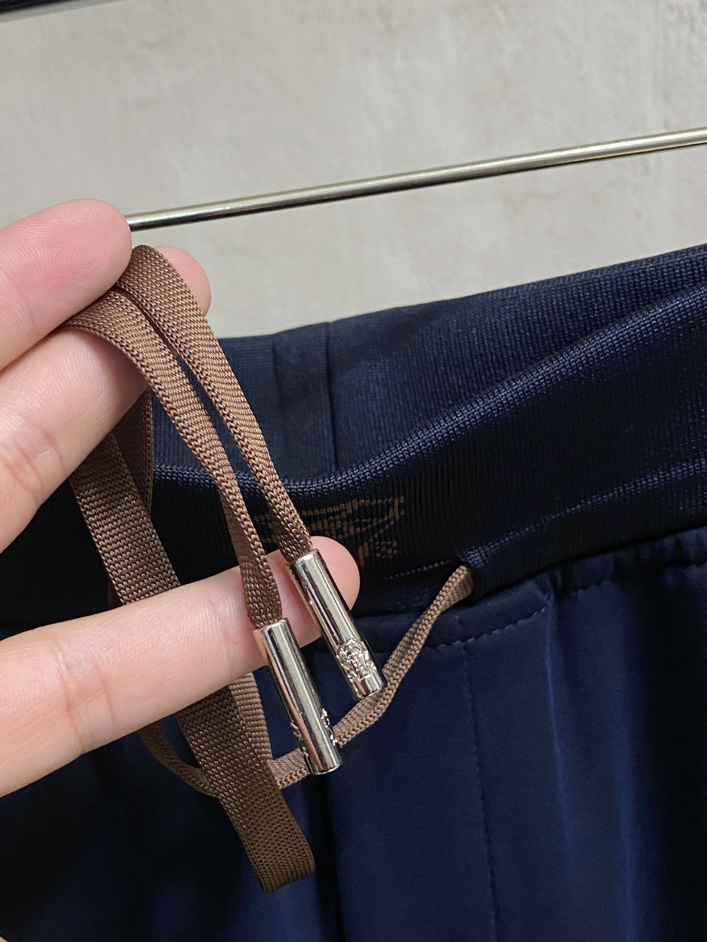 bc 💥独家专供新款休闲裤 高端版本！专柜定制面料 舒适度高，细节无可挑剔，品牌元素设计理念，体现高品质