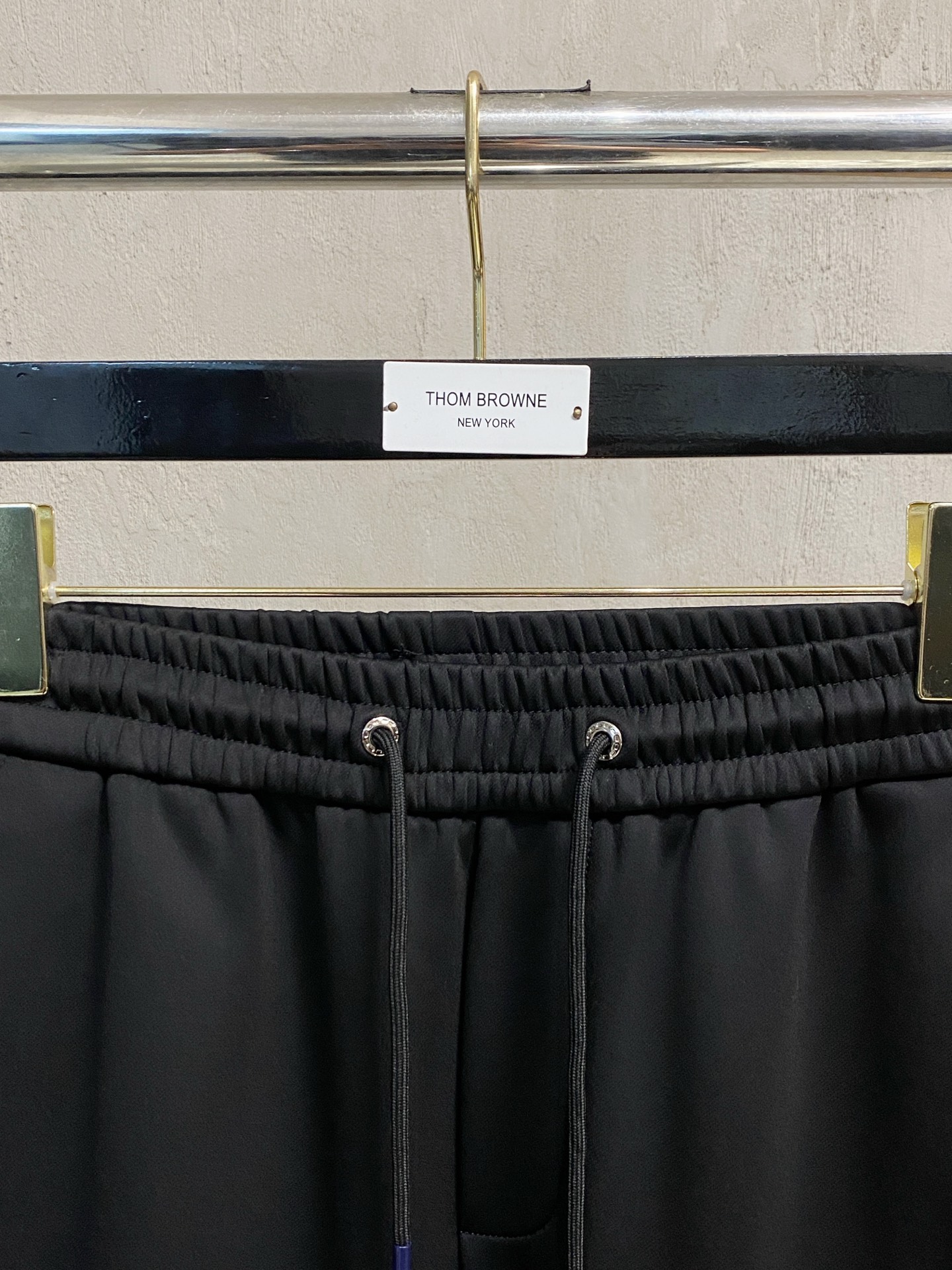 kiton 💥独家专供新款休闲裤 高端版本！专柜定制面料 舒适度高，细节无可挑剔，品牌元素设计理念，体现