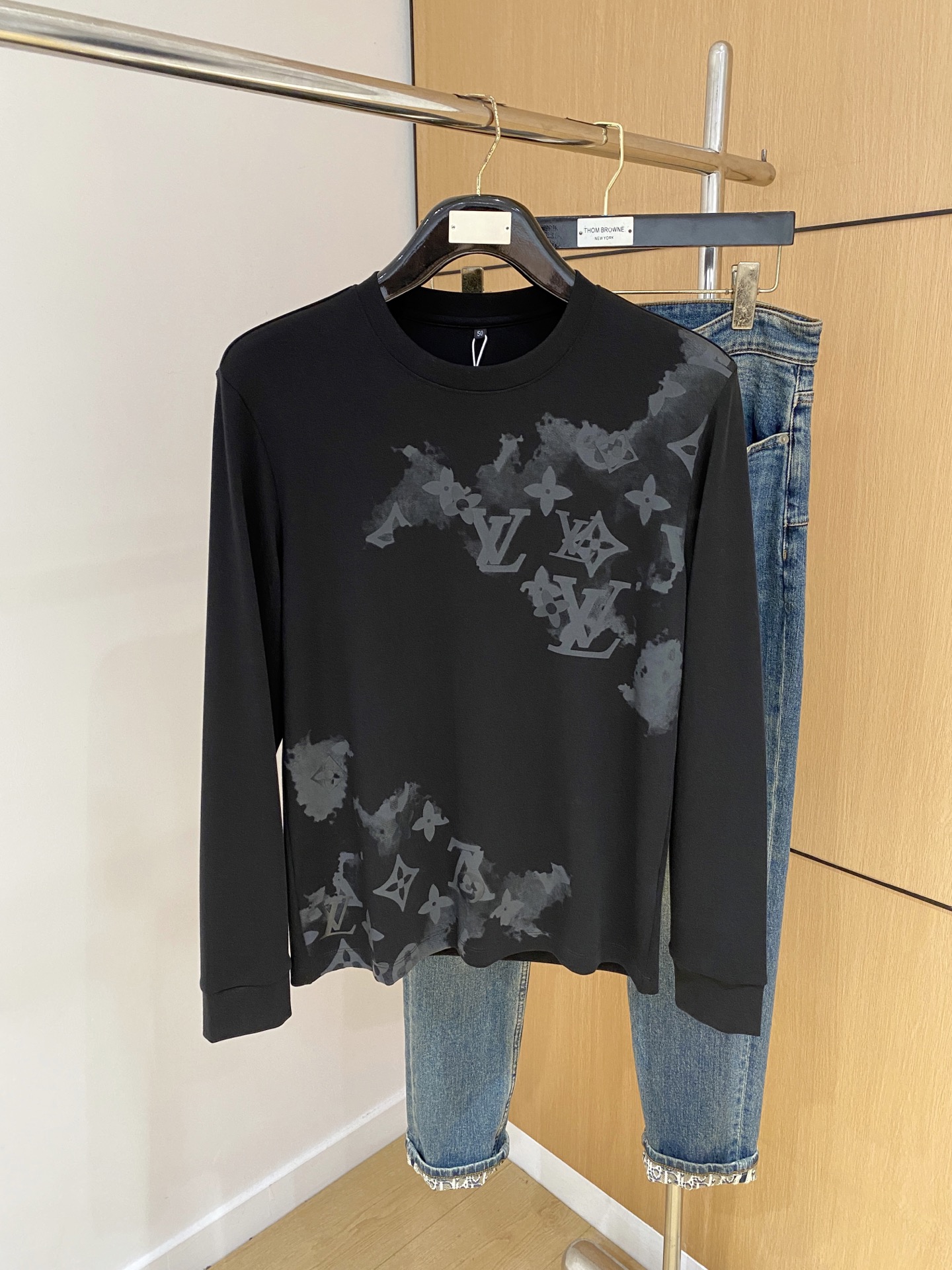 PLV 25SS【新品】最新最顶级版本精美工艺圆领卫衣，最顶级的品质专柜原单套头衫，顶级制作工艺进口面料