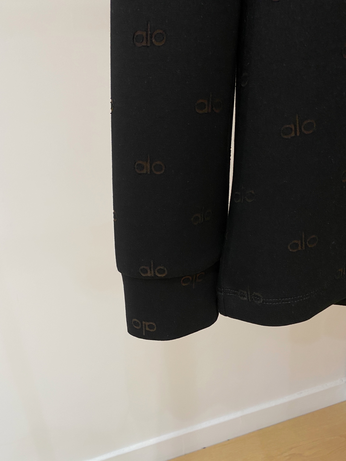 Palo 25SS【新品】最新最顶级版本精美工艺圆领卫衣，最顶级的品质专柜原单套头衫，顶级制作工艺进口面