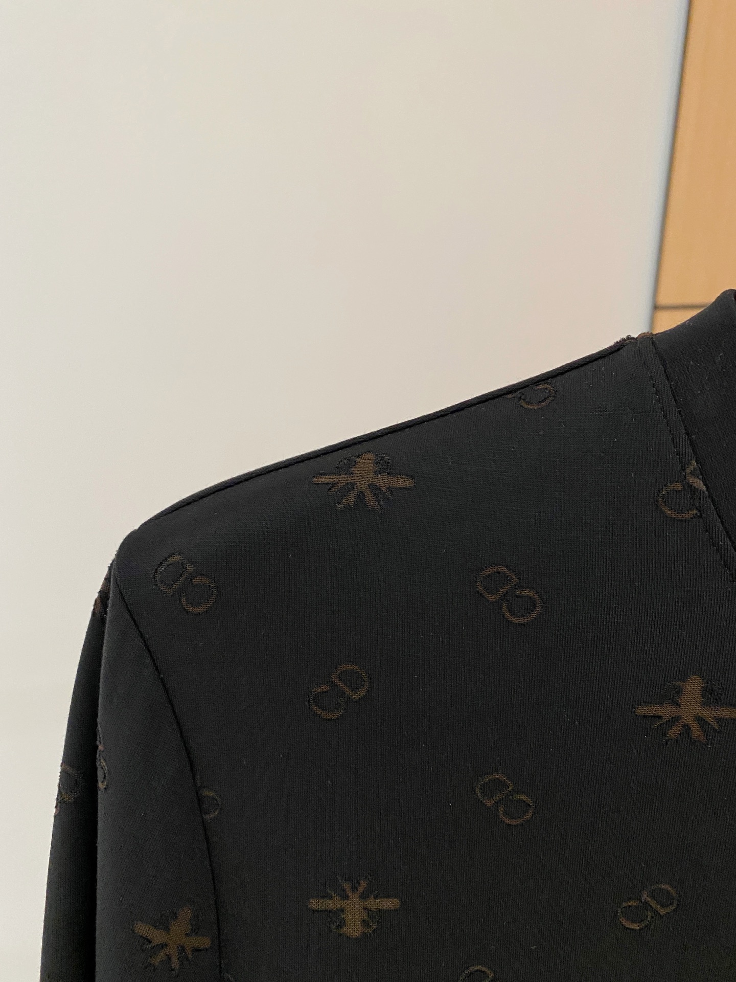 P迪奥25SS【新品】最新最顶级版本精美工艺圆领卫衣，最顶级的品质专柜原单套头衫，顶级制作工艺进口面料，