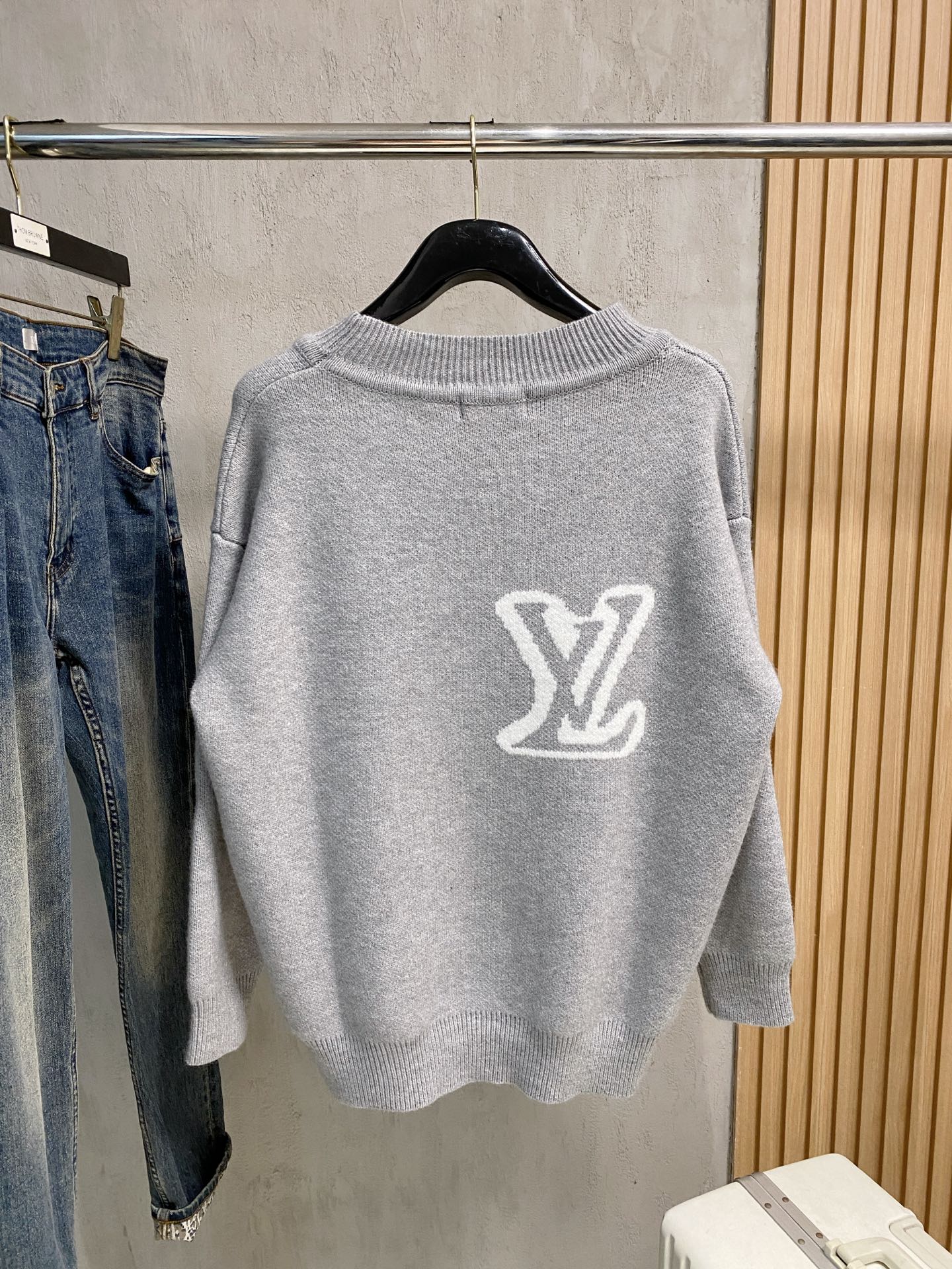 i1758994223469 4952 0 8