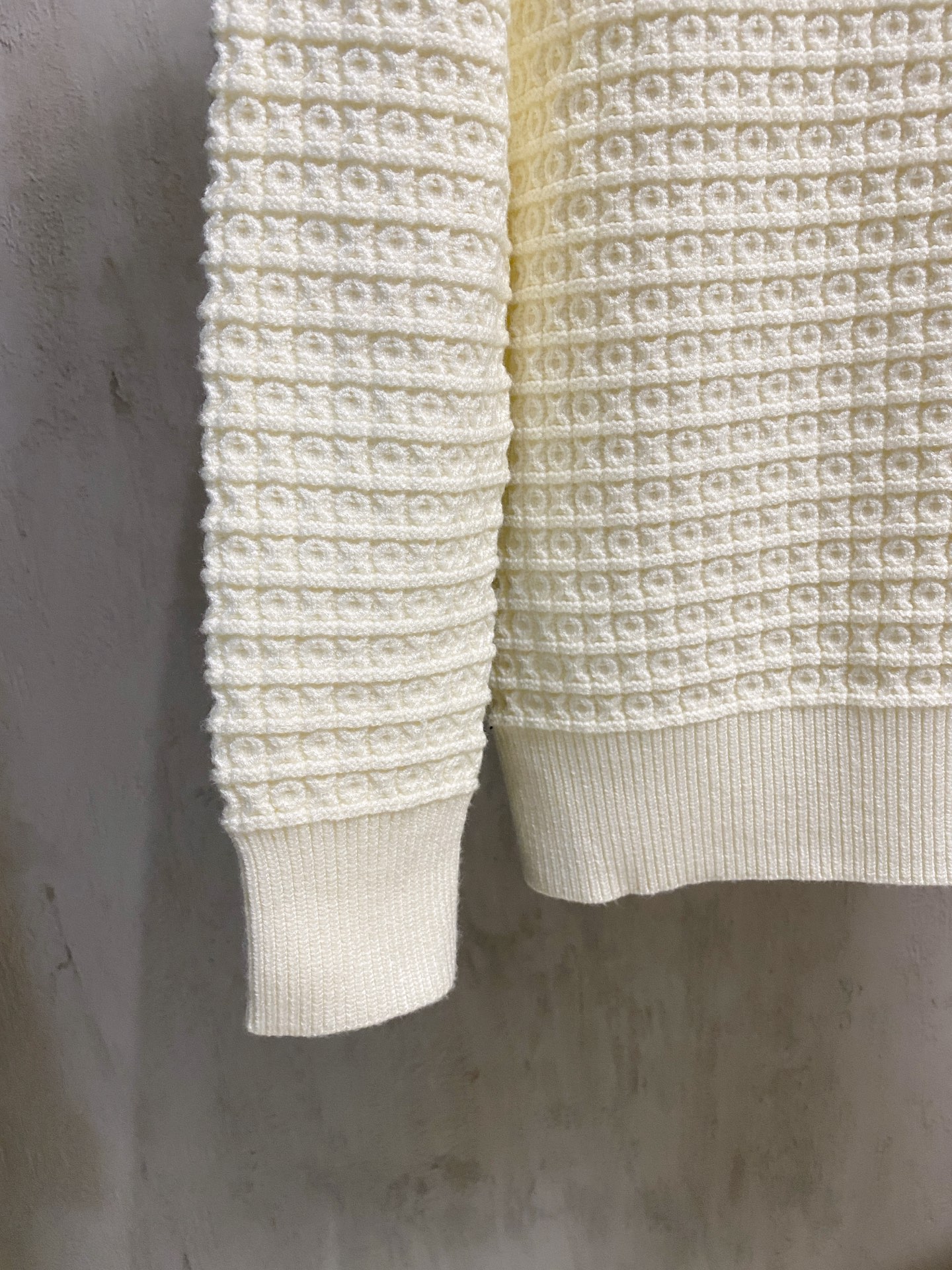 Louis Vuitton Wool-Blend Cardigan Sweater - Embroidered Logo, Comfortable Knit 8 i1759126799690 5485 0 6