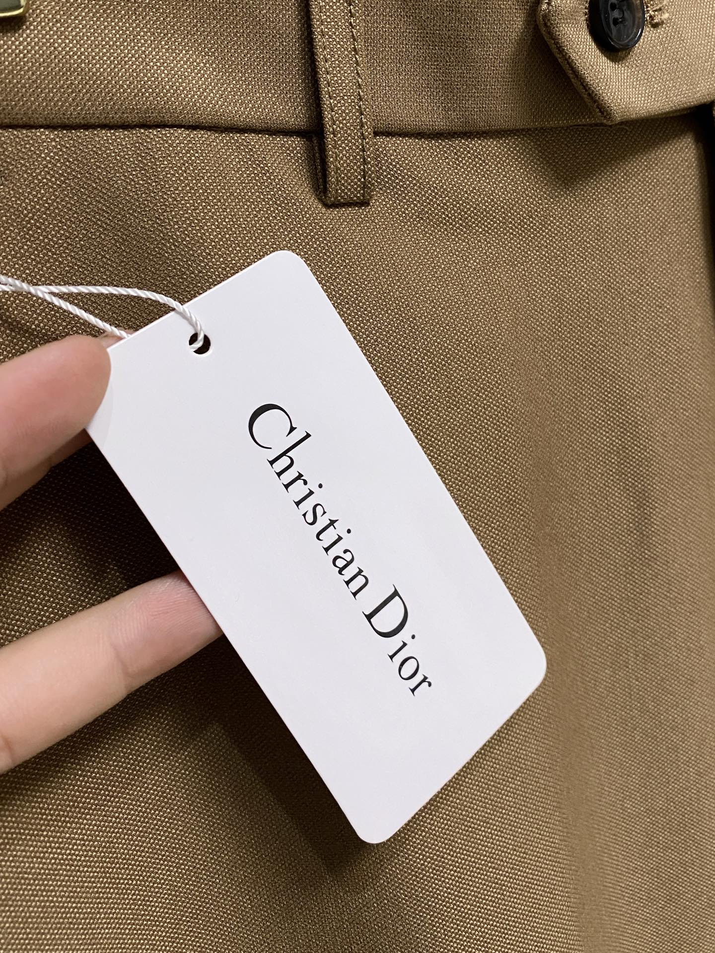 Dior 迪奥 休闲裤 西裤2025SS秋冬新款 高级定制裤子专用面料 定制原版五金 重工工艺打造 车工