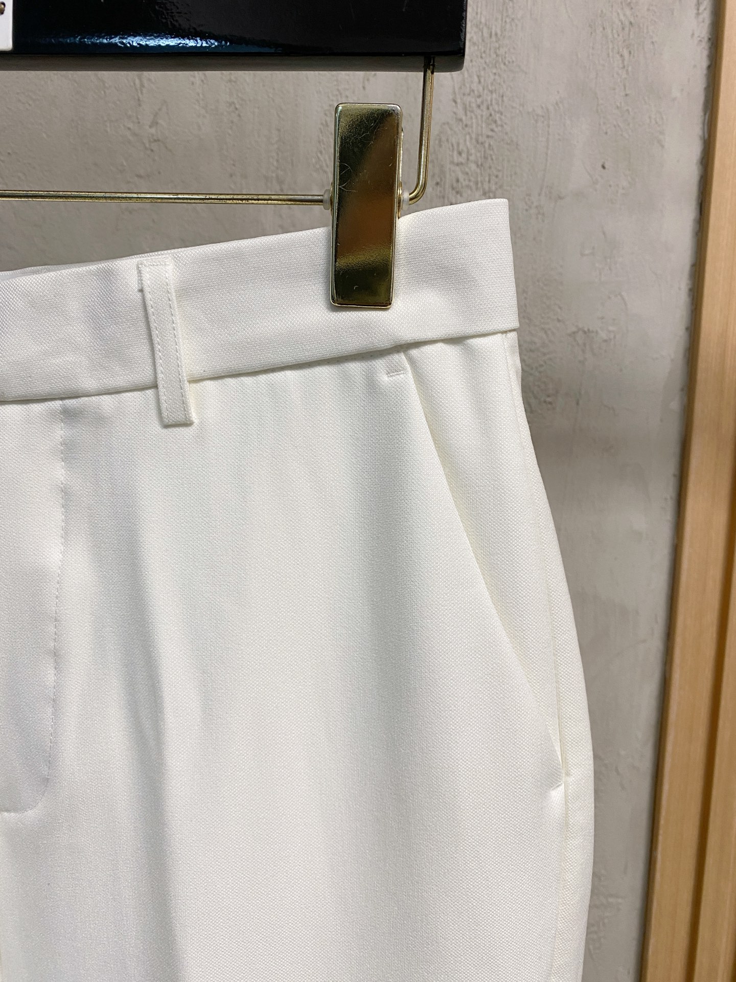 Dior 迪奥 休闲裤 西裤2025SS秋冬新款 高级定制裤子专用面料 定制原版五金 重工工艺打造 车工