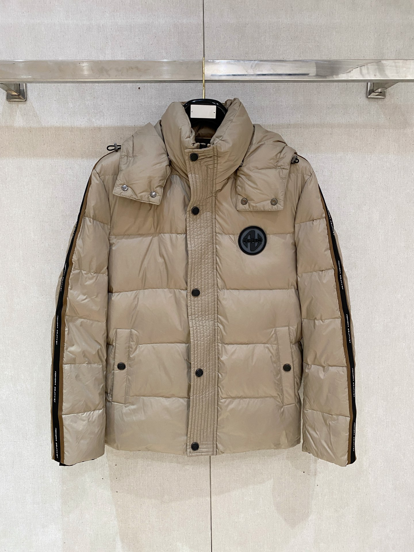 _die9sb_LGtBJiSbnoe9Vj2kxe77pJ6pdwme6rjQ