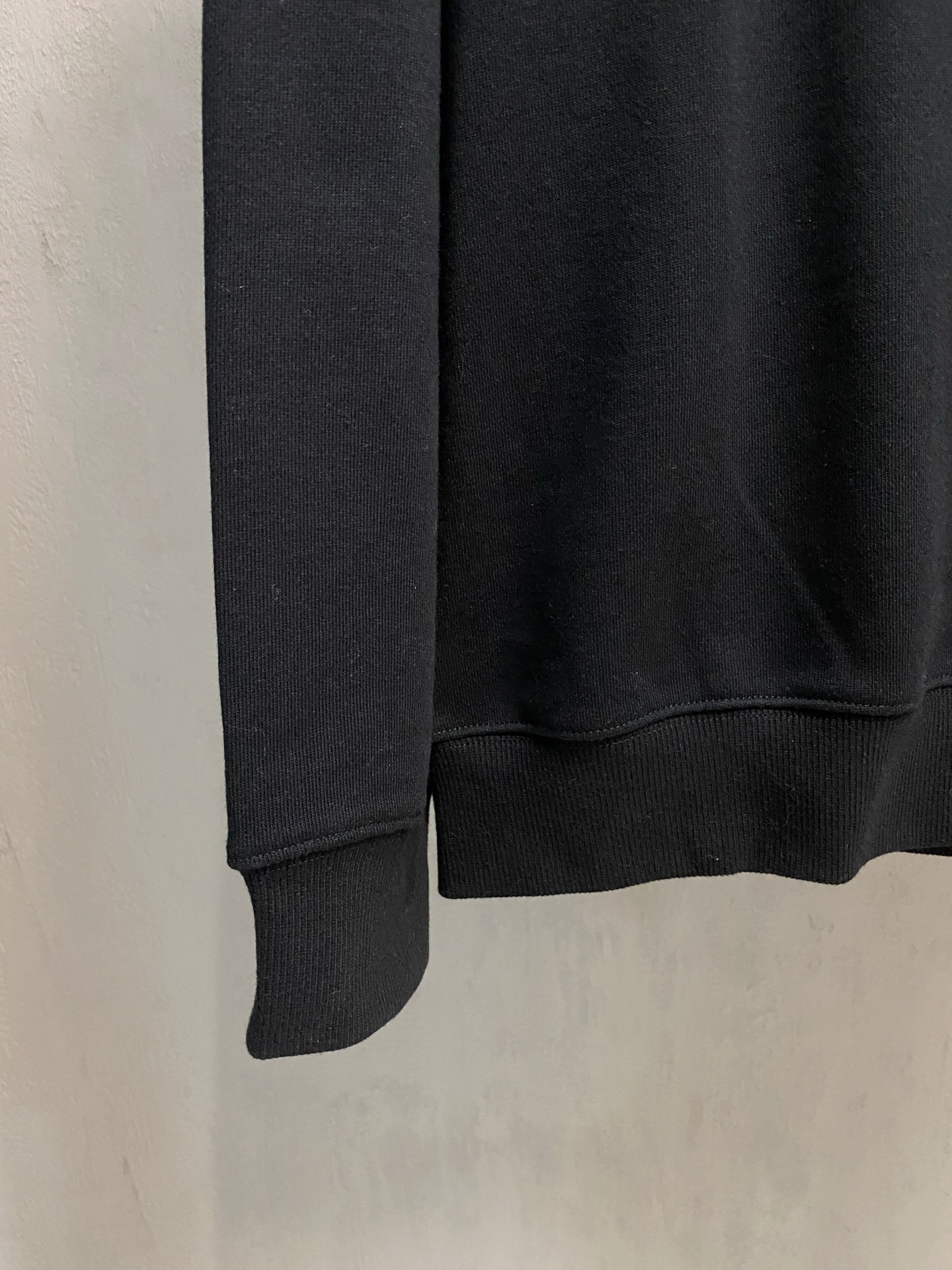 🌾 alo 25SS【新品】最新最顶级版本精美工艺圆领卫衣，最顶级的品质专柜原单套头衫，顶级制作工艺进口