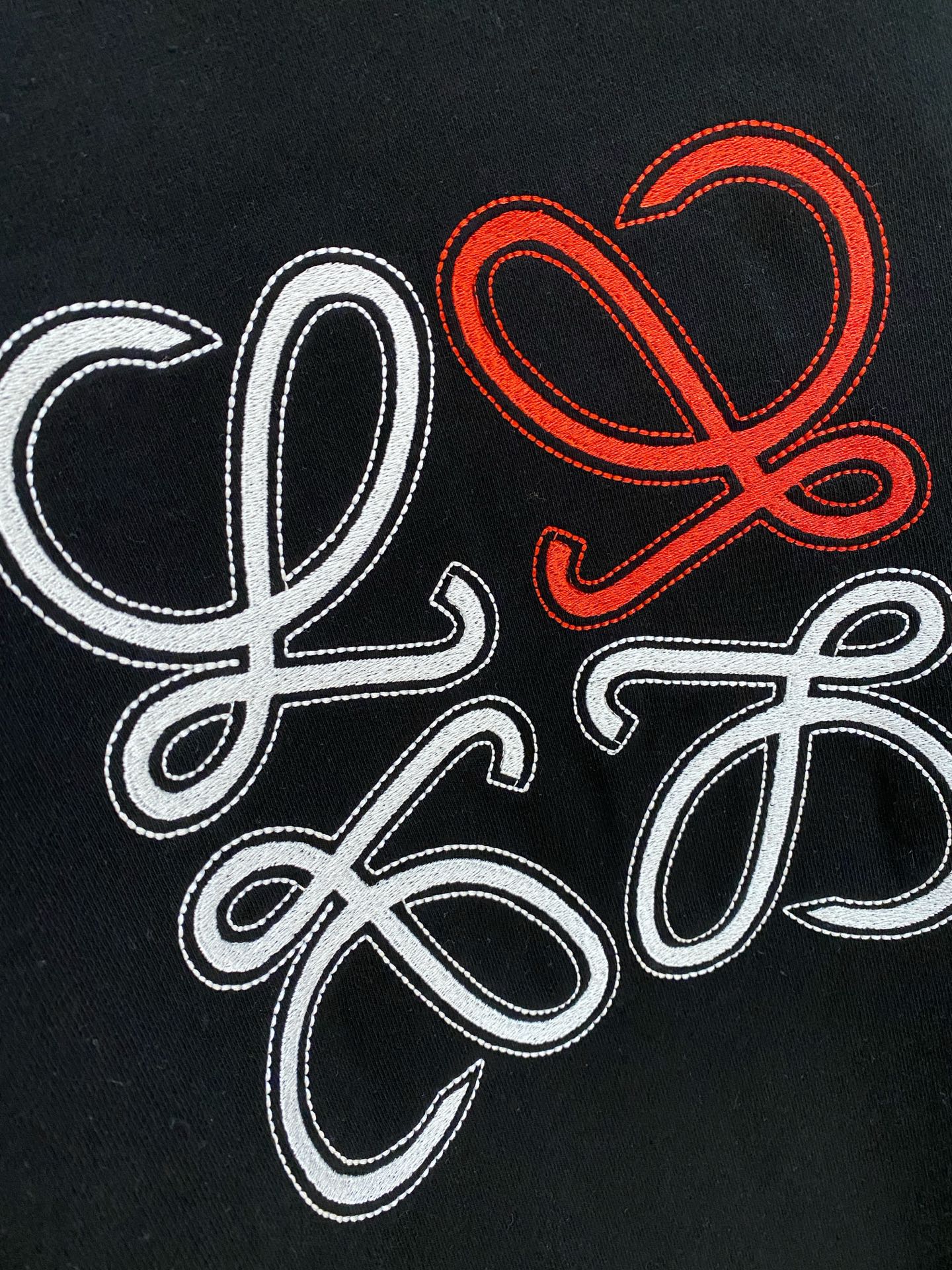 🌾罗意威25SS【新品】最新最顶级版本精美工艺圆领卫衣，最顶级的品质专柜原单套头衫，顶级制作工艺进口面料