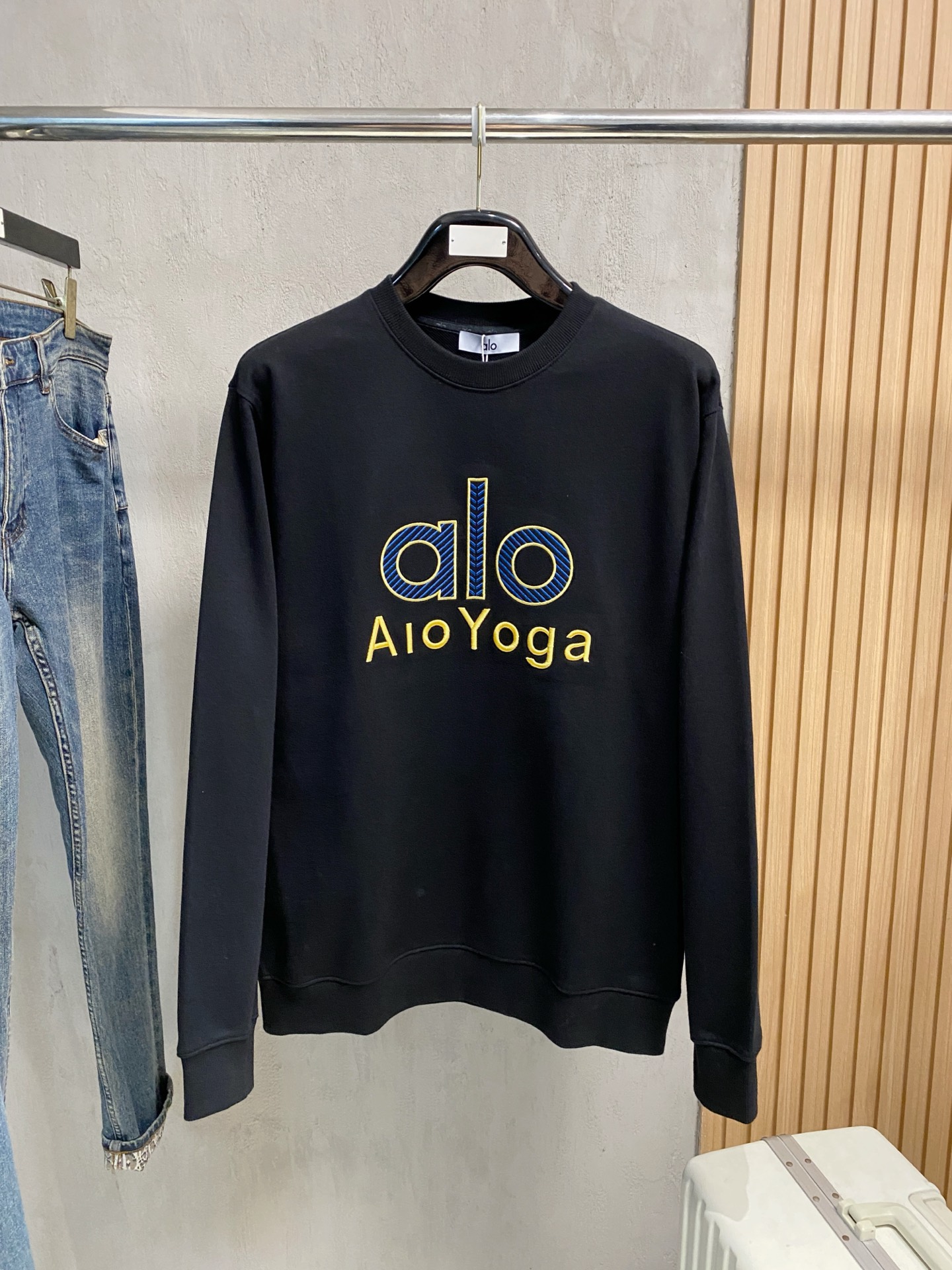🌾 alo 25SS【新品】最新最顶级版本精美工艺圆领卫衣，最顶级的品质专柜原单套头衫，顶级制作工艺进口