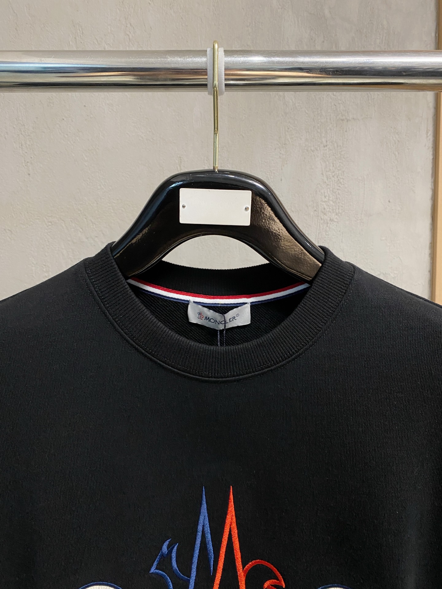 🌾蒙口25SS【新品】最新最顶级版本精美工艺圆领卫衣，最顶级的品质专柜原单套头衫，顶级制作工艺进口面料，