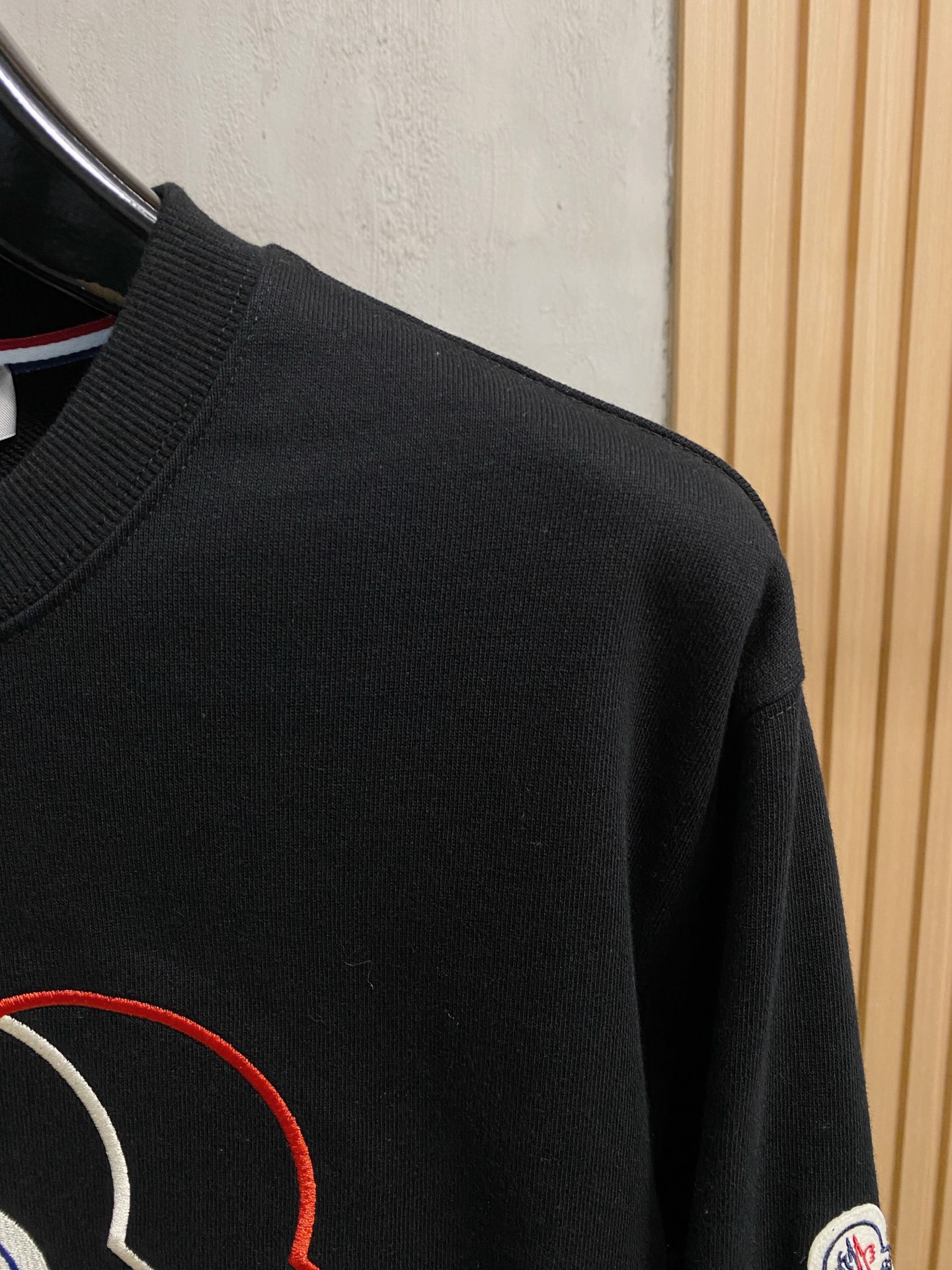 🌾蒙口25SS【新品】最新最顶级版本精美工艺圆领卫衣，最顶级的品质专柜原单套头衫，顶级制作工艺进口面料，