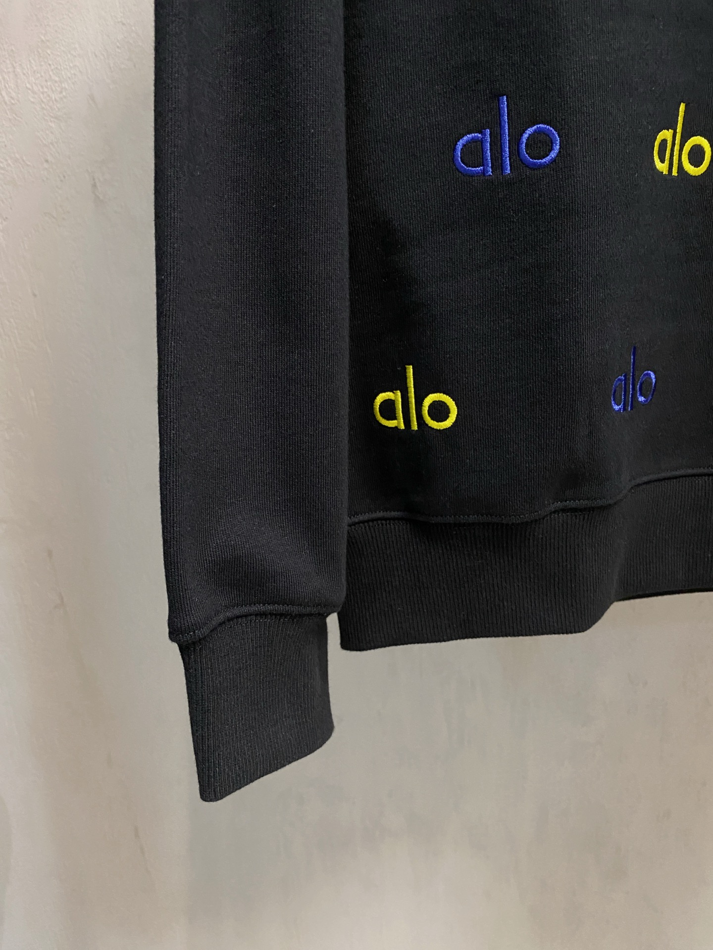 🌾 alo 25SS【新品】最新最顶级版本精美工艺圆领卫衣，最顶级的品质专柜原单套头衫，顶级制作工艺进口