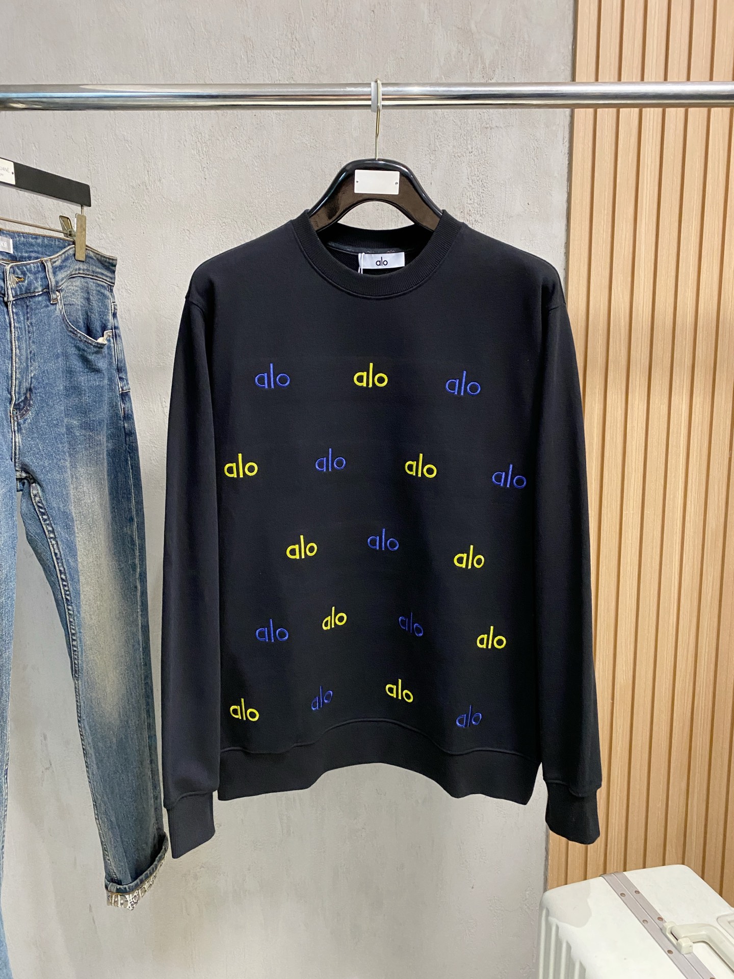 🌾 alo 25SS【新品】最新最顶级版本精美工艺圆领卫衣，最顶级的品质专柜原单套头衫，顶级制作工艺进口