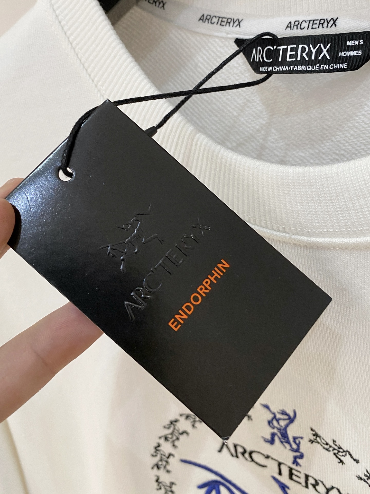 🌾始祖鸟25SS【新品】最新最顶级版本精美工艺圆领卫衣，最顶级的品质专柜原单套头衫，顶级制作工艺进口面料