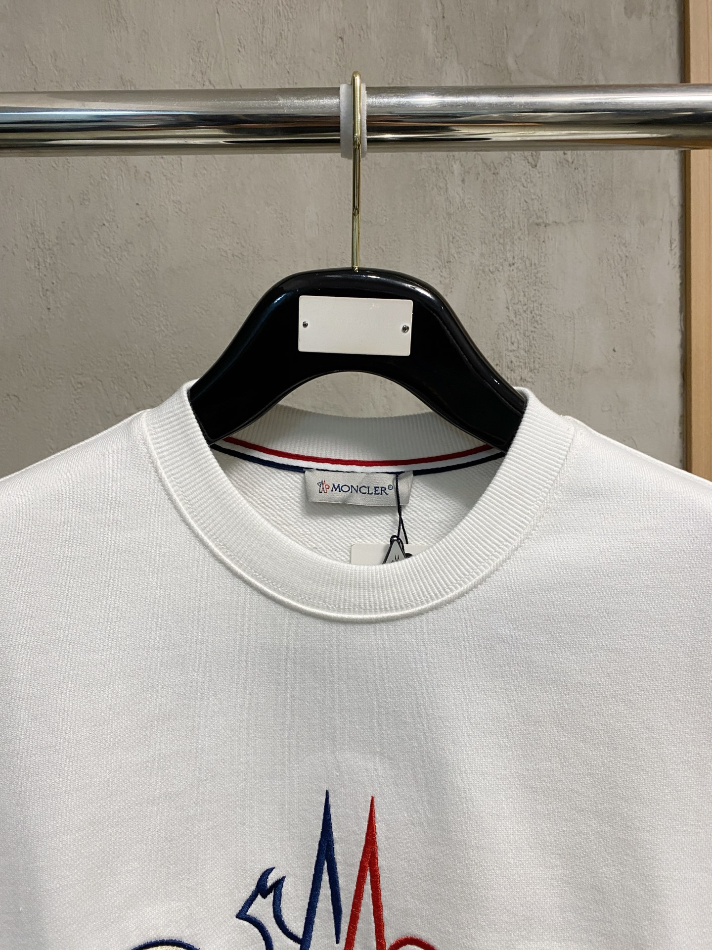 🌾蒙口25SS【新品】最新最顶级版本精美工艺圆领卫衣，最顶级的品质专柜原单套头衫，顶级制作工艺进口面料，