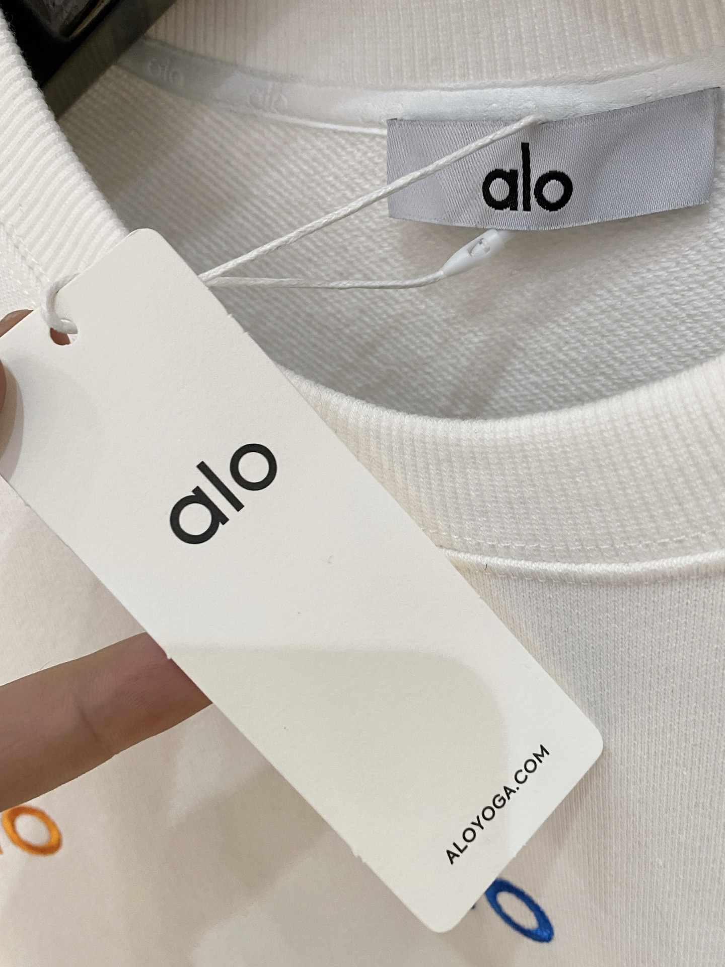 🌾 alo 25SS【新品】最新最顶级版本精美工艺圆领卫衣，最顶级的品质专柜原单套头衫，顶级制作工艺进口