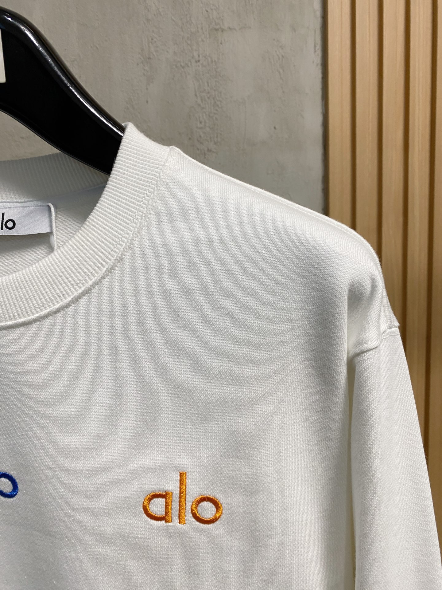 🌾 alo 25SS【新品】最新最顶级版本精美工艺圆领卫衣，最顶级的品质专柜原单套头衫，顶级制作工艺进口